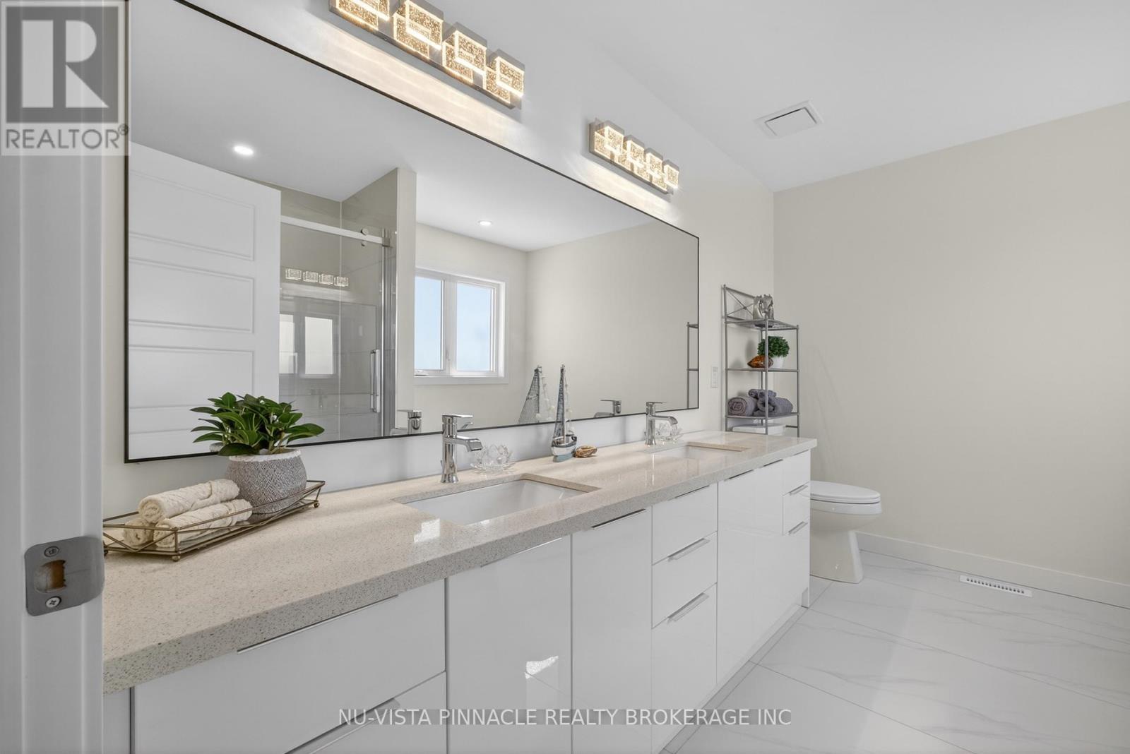 236 Greene Street, South Huron, Ontario  N0M 1S3 - Photo 38 - X12954856