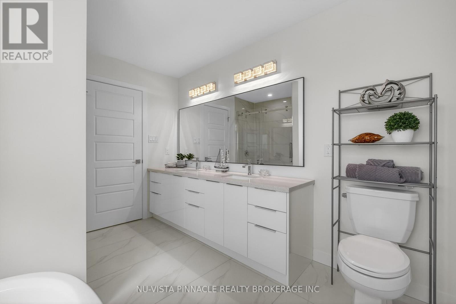 236 Greene Street, South Huron, Ontario  N0M 1S3 - Photo 39 - X12954856