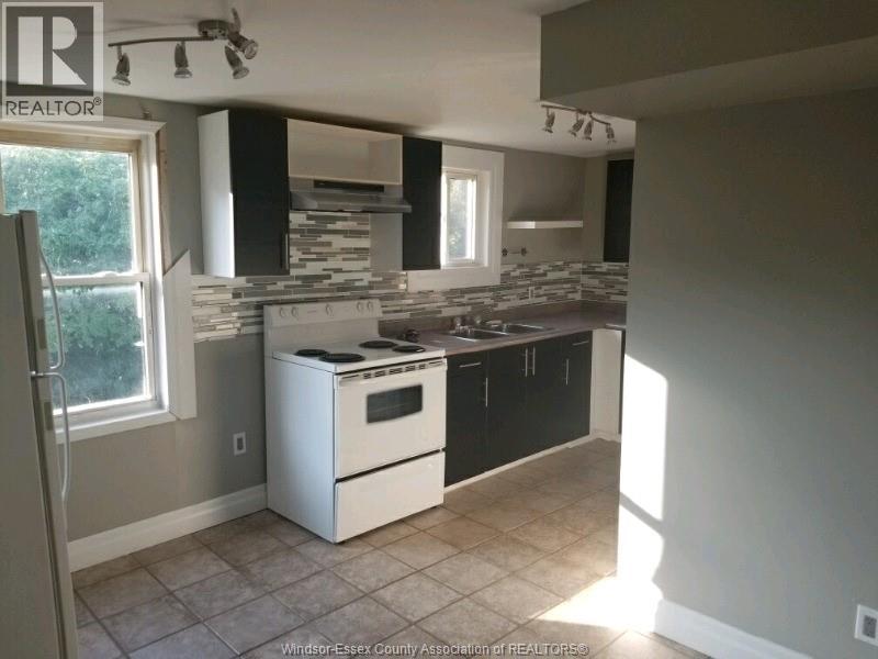 433 Elmstead Road, Lakeshore, Ontario  N0R 1K0 - Photo 3 - 26009104