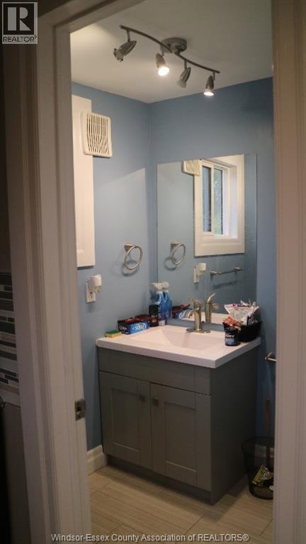 433 Elmstead Road, Lakeshore, Ontario  N0R 1K0 - Photo 4 - 26009104