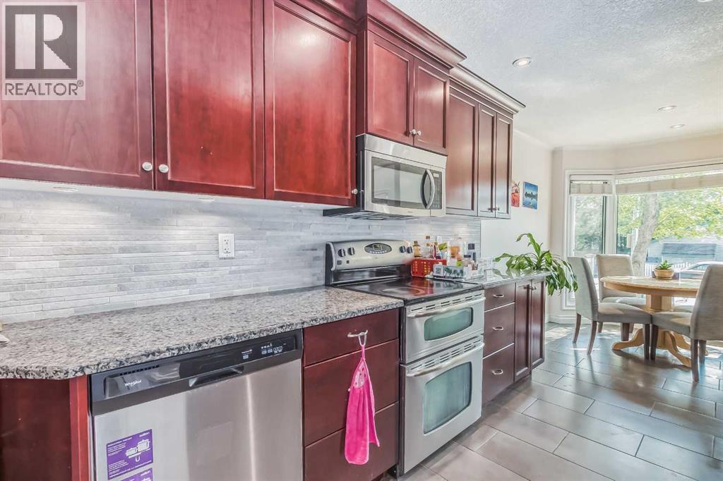 8, 834 2 Avenue NW, Calgary, Alberta  T2N 0E5 - Photo 11 - A2288857