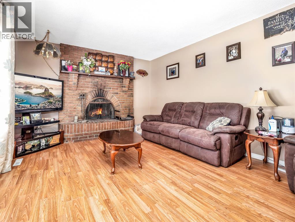 5502 45 Avenue, Taber, Alberta  T1G 1C4 - Photo 10 - A2303973