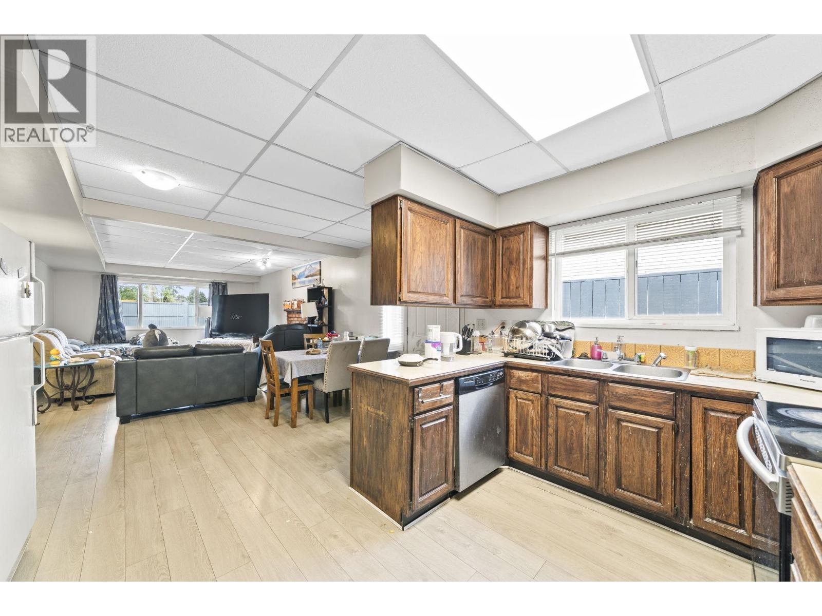 765 Clarke Road, Coquitlam, British Columbia  V3J 7P3 - Photo 14 - R3115642