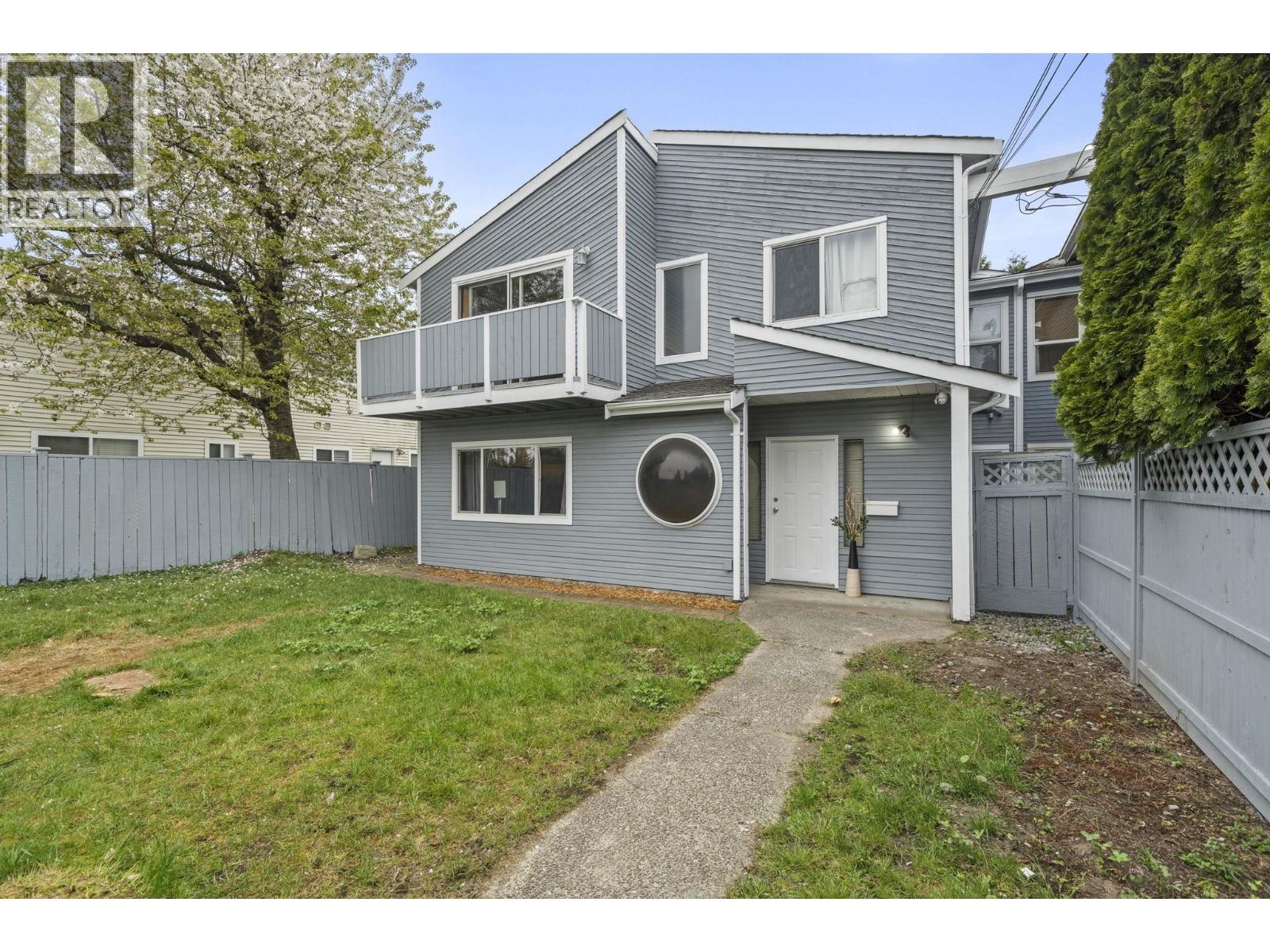 765 Clarke Road, Coquitlam, British Columbia  V3J 7P3 - Photo 2 - R3115642