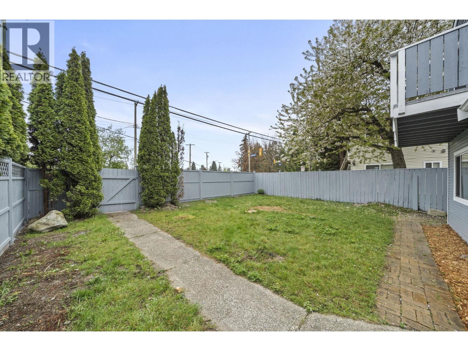 765 Clarke Road, Coquitlam, British Columbia  V3J 7P3 - Photo 3 - R3115642