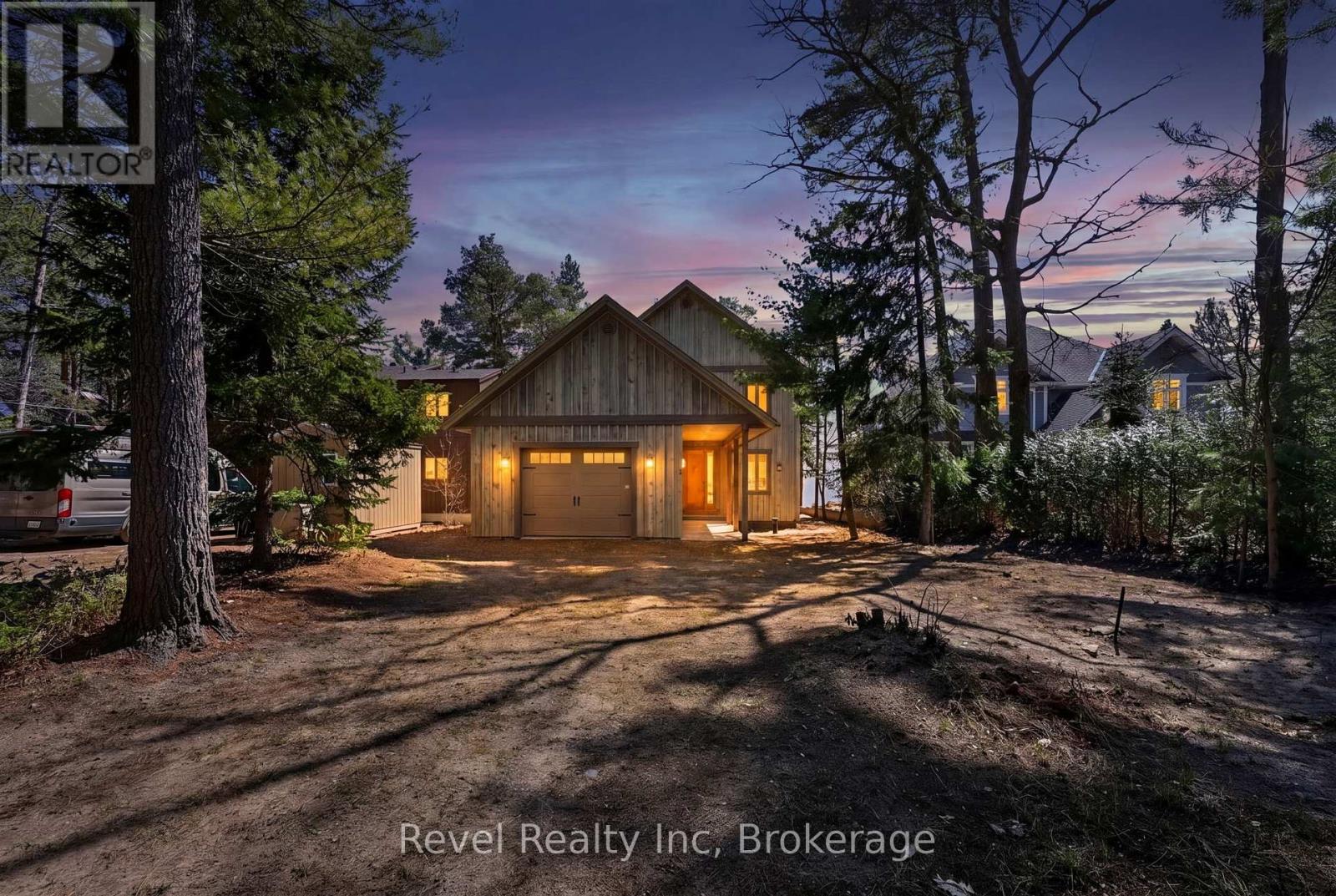 12 WALKER ROAD, Tiny, Ontario