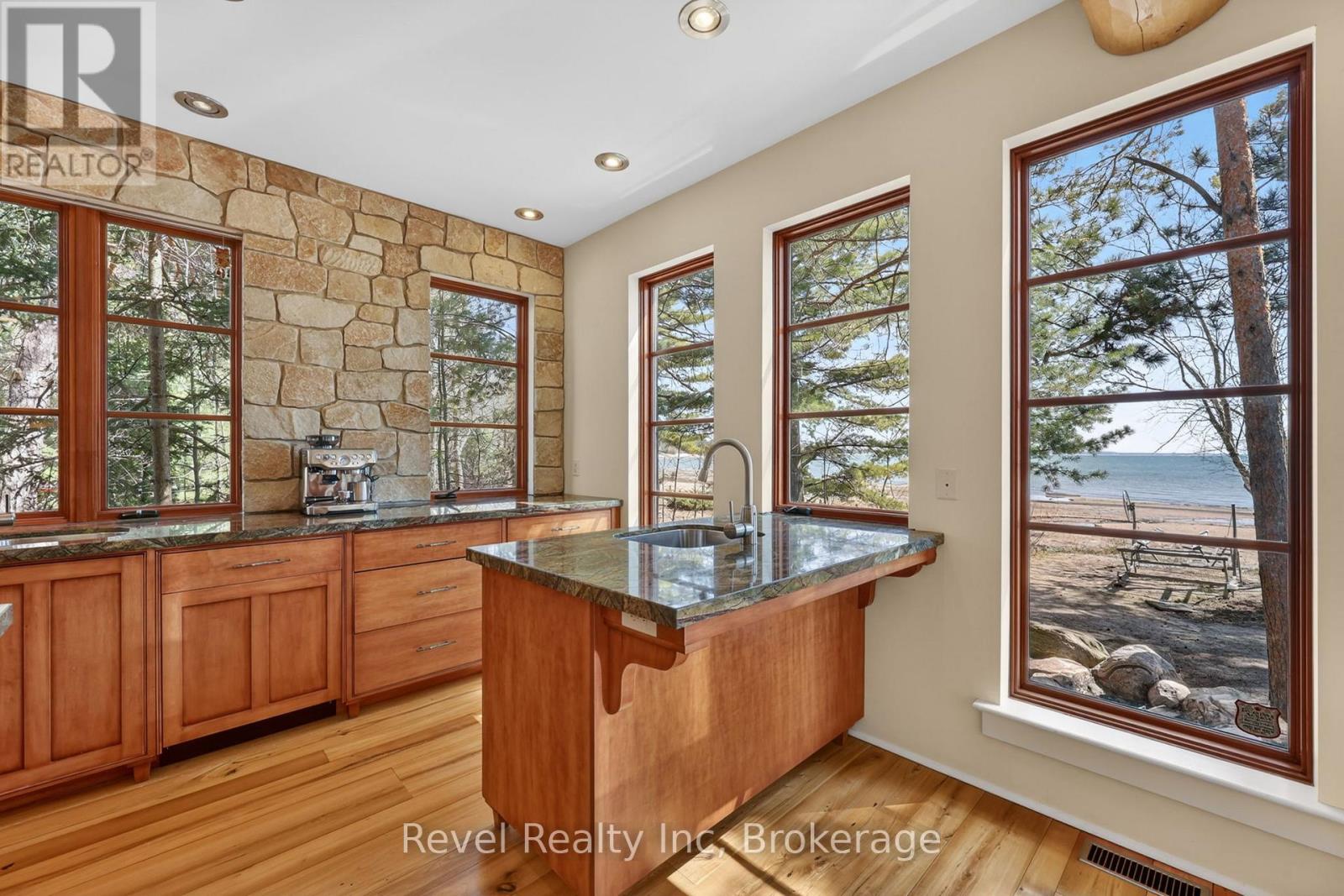 12 Walker Road, Tiny, Ontario  L0L 2J0 - Photo 14 - S13042930