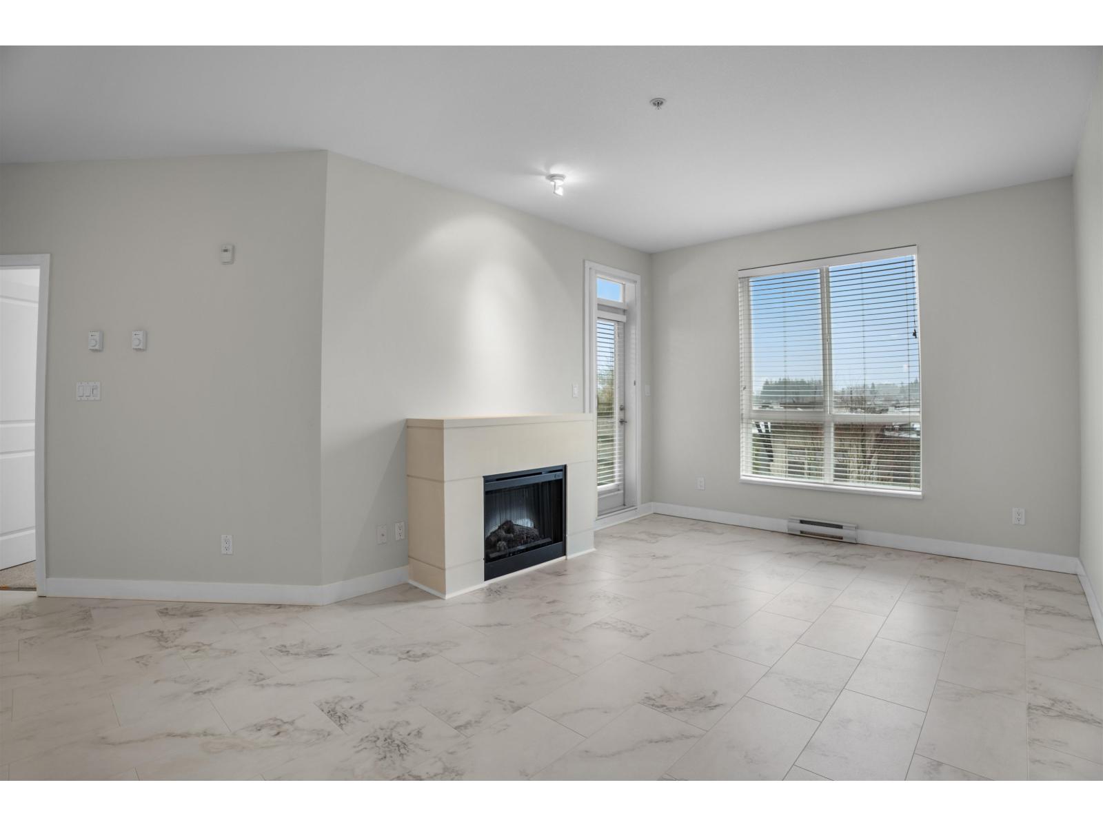 217 15850 26 Avenue, Surrey, British Columbia  V3Z 2N6 - Photo 6 - R3115561