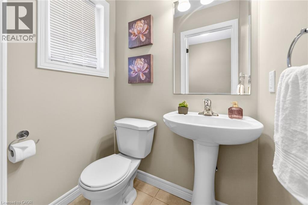 21 Mullin Drive, Guelph, Ontario  N1E 0E1 - Photo 15 - 40822854