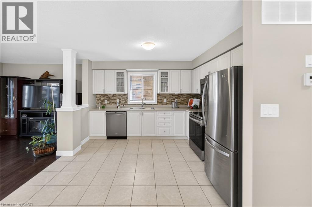 21 Mullin Drive, Guelph, Ontario  N1E 0E1 - Photo 8 - 40822854