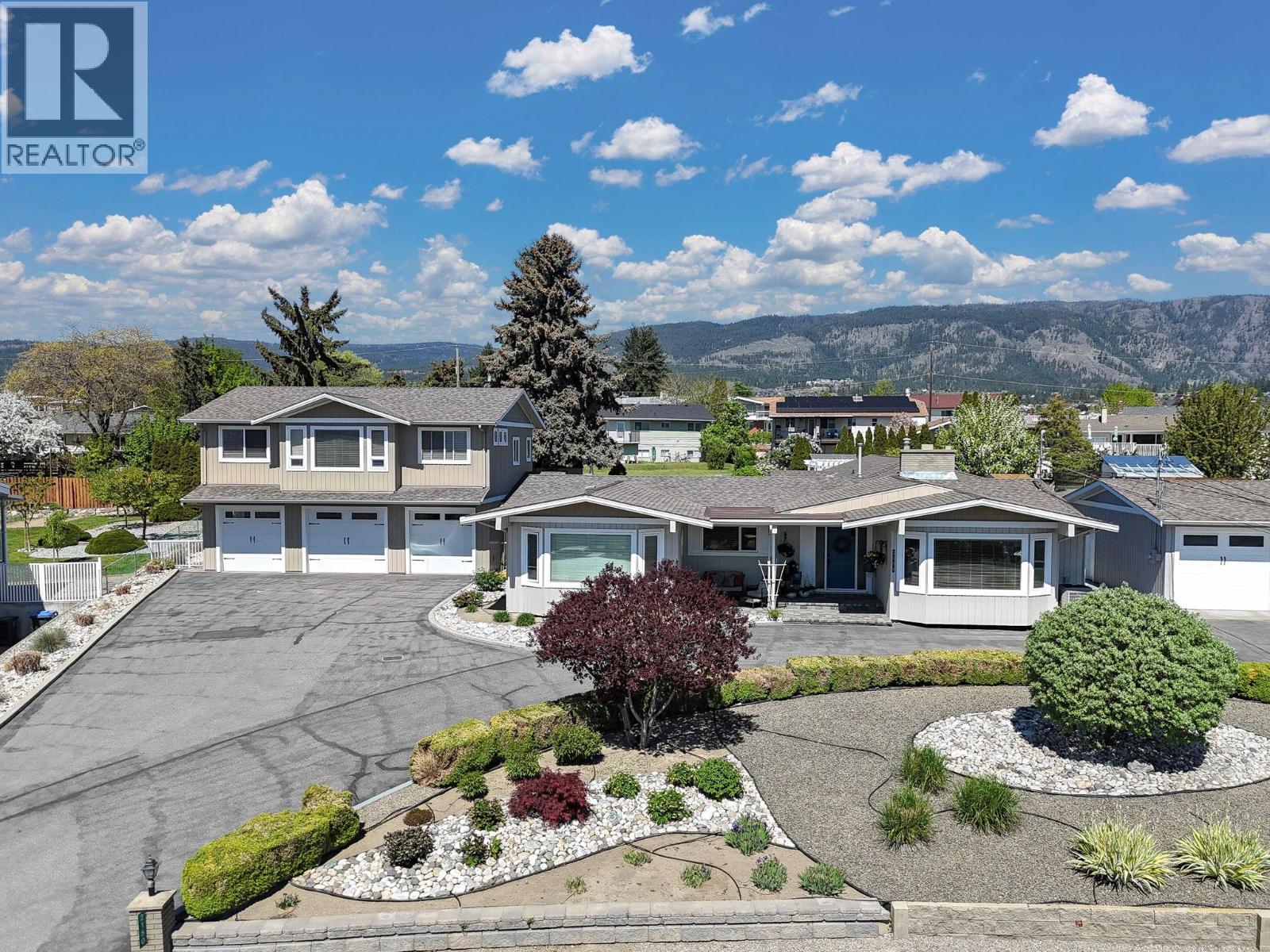 2150 Witt Road, West Kelowna, British Columbia