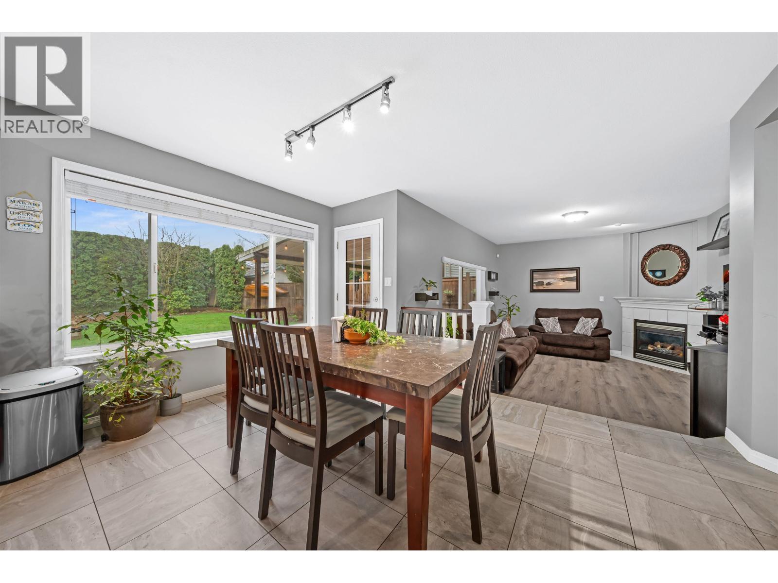 19386 123 Avenue, Pitt Meadows, British Columbia  V3Y 2K3 - Photo 15 - R3111112