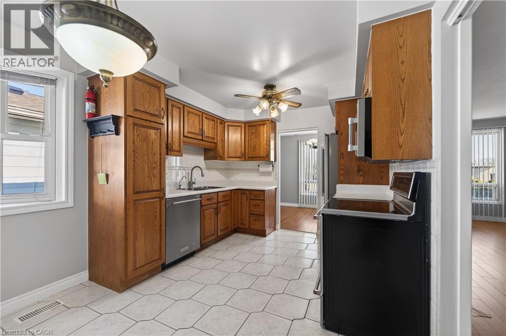 19 Lynwood Drive, Hamilton, Ontario  L8E 3E7 - Photo 19 - 40824117