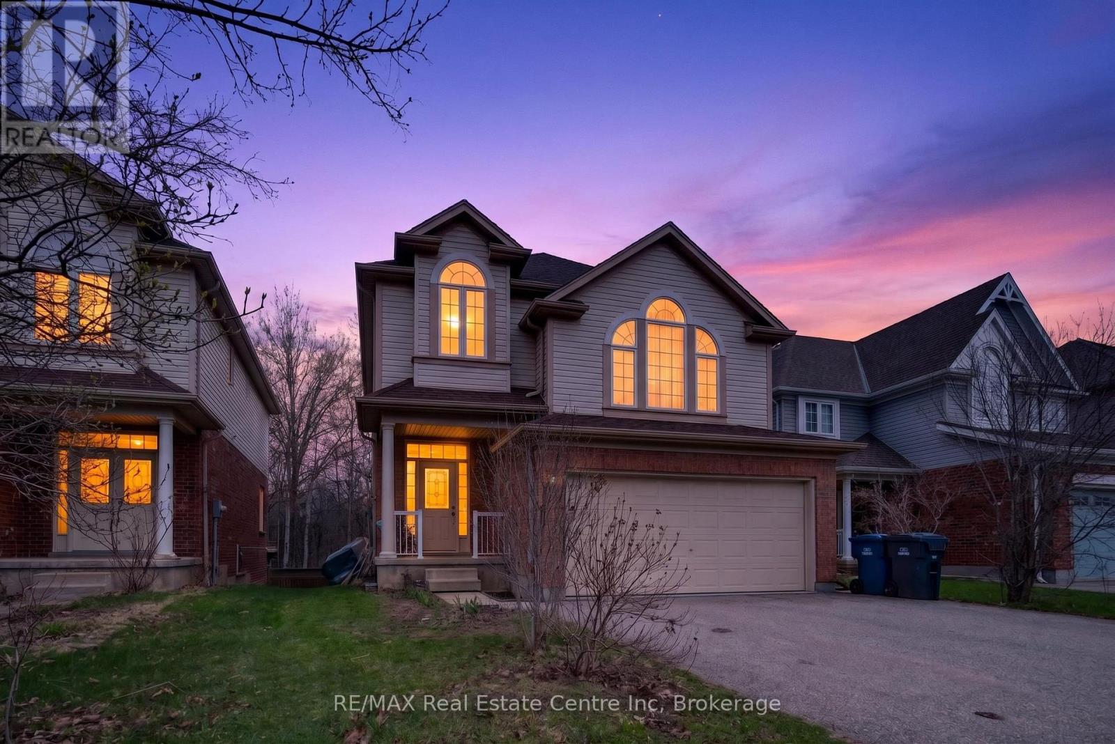 29 Milson Crescent, Guelph, Ontario  N1C 1G9 - Photo 4 - X13042832