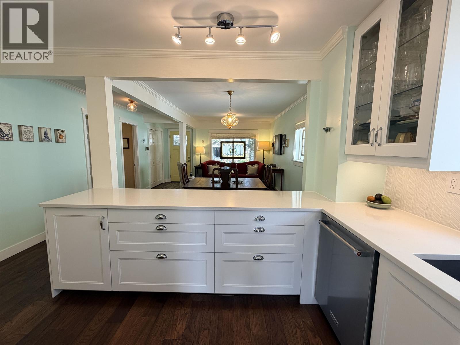 4322 Welwyn Street, Vancouver, British Columbia  V5N 3Z4 - Photo 6 - R3115632