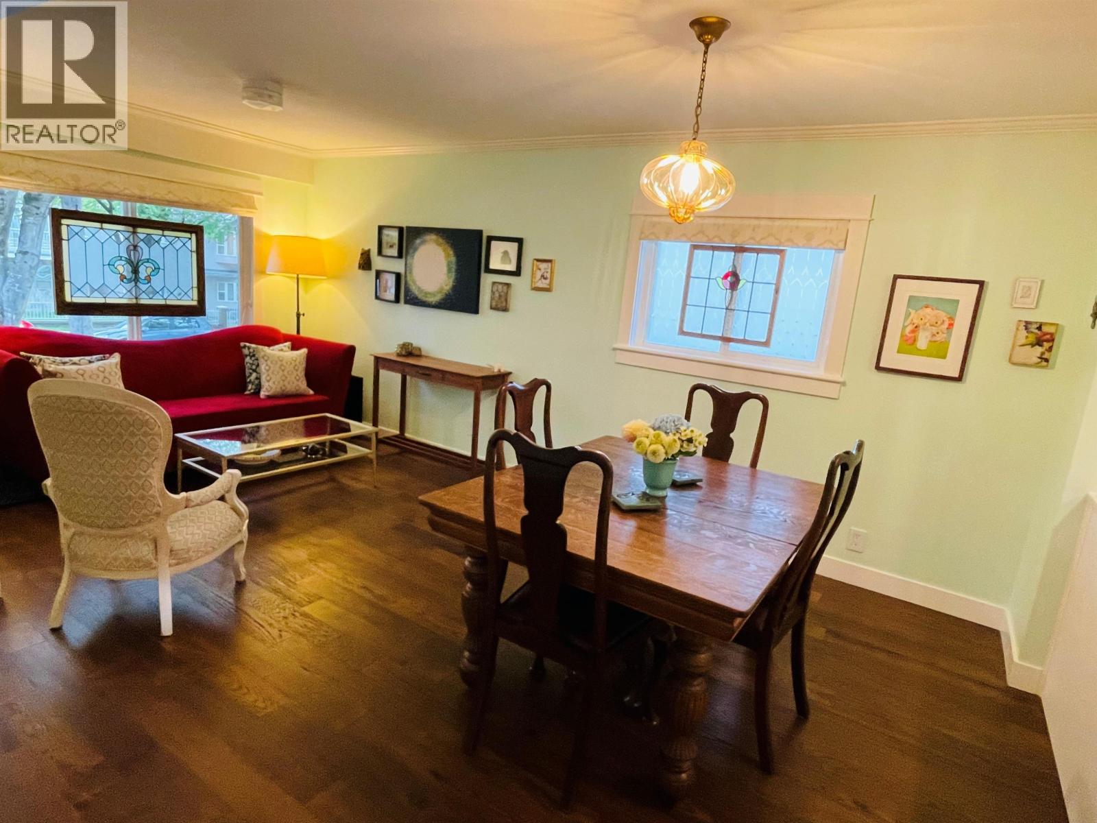 4322 Welwyn Street, Vancouver, British Columbia  V5N 3Z4 - Photo 3 - R3115632