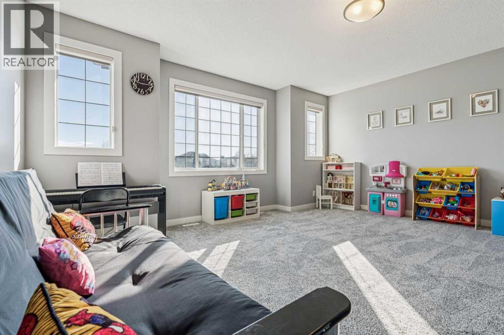 153 Panamount Close Nw, Calgary, Alberta  T3K 5P6 - Photo 17 - A2304926