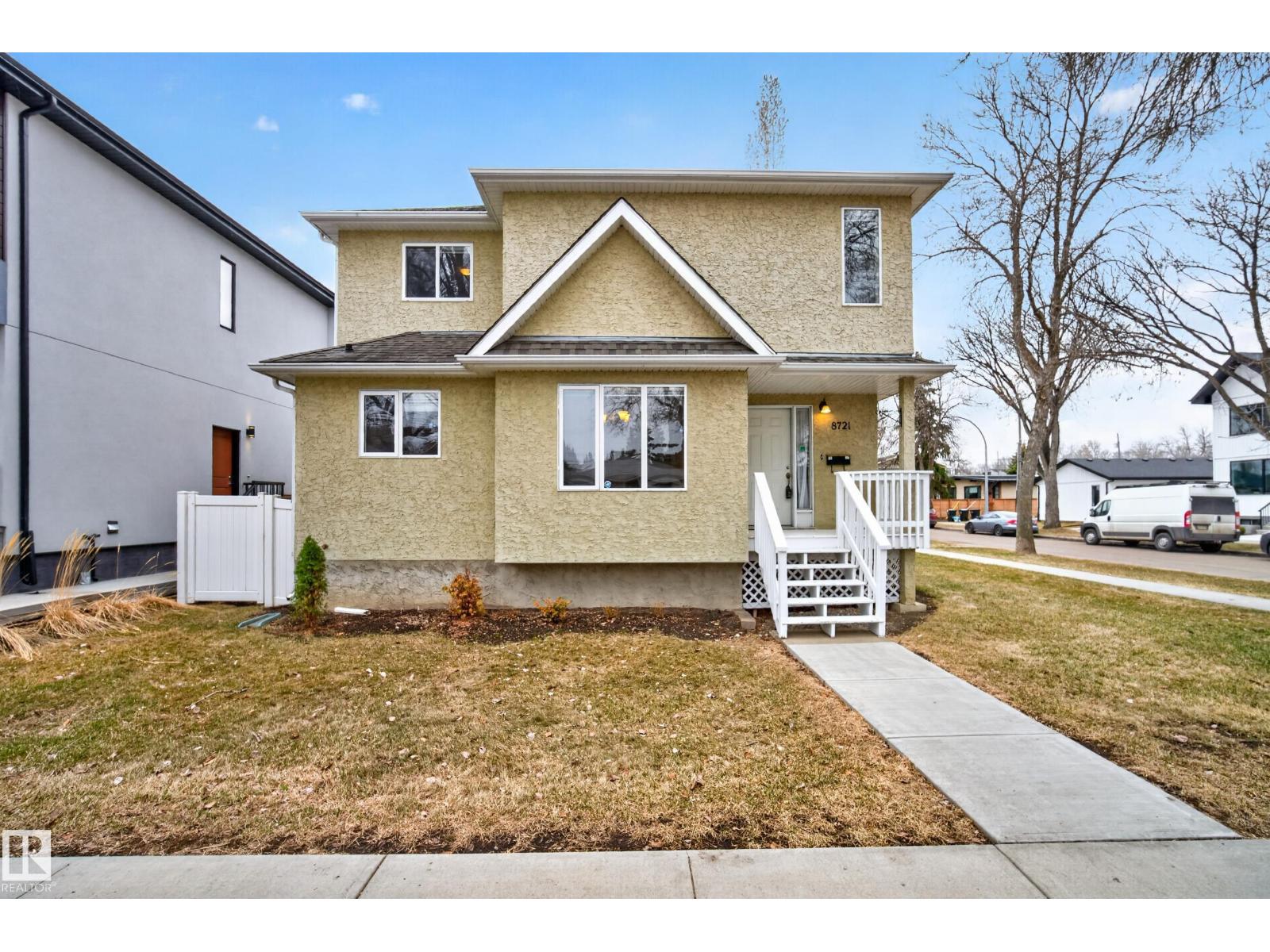 8721 88 Av Nw, Edmonton, Alberta  T6C 1J4 - Photo 2 - E4484132