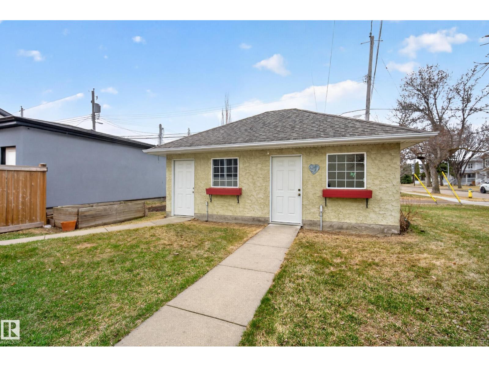 8721 88 Av Nw, Edmonton, Alberta  T6C 1J4 - Photo 46 - E4484132