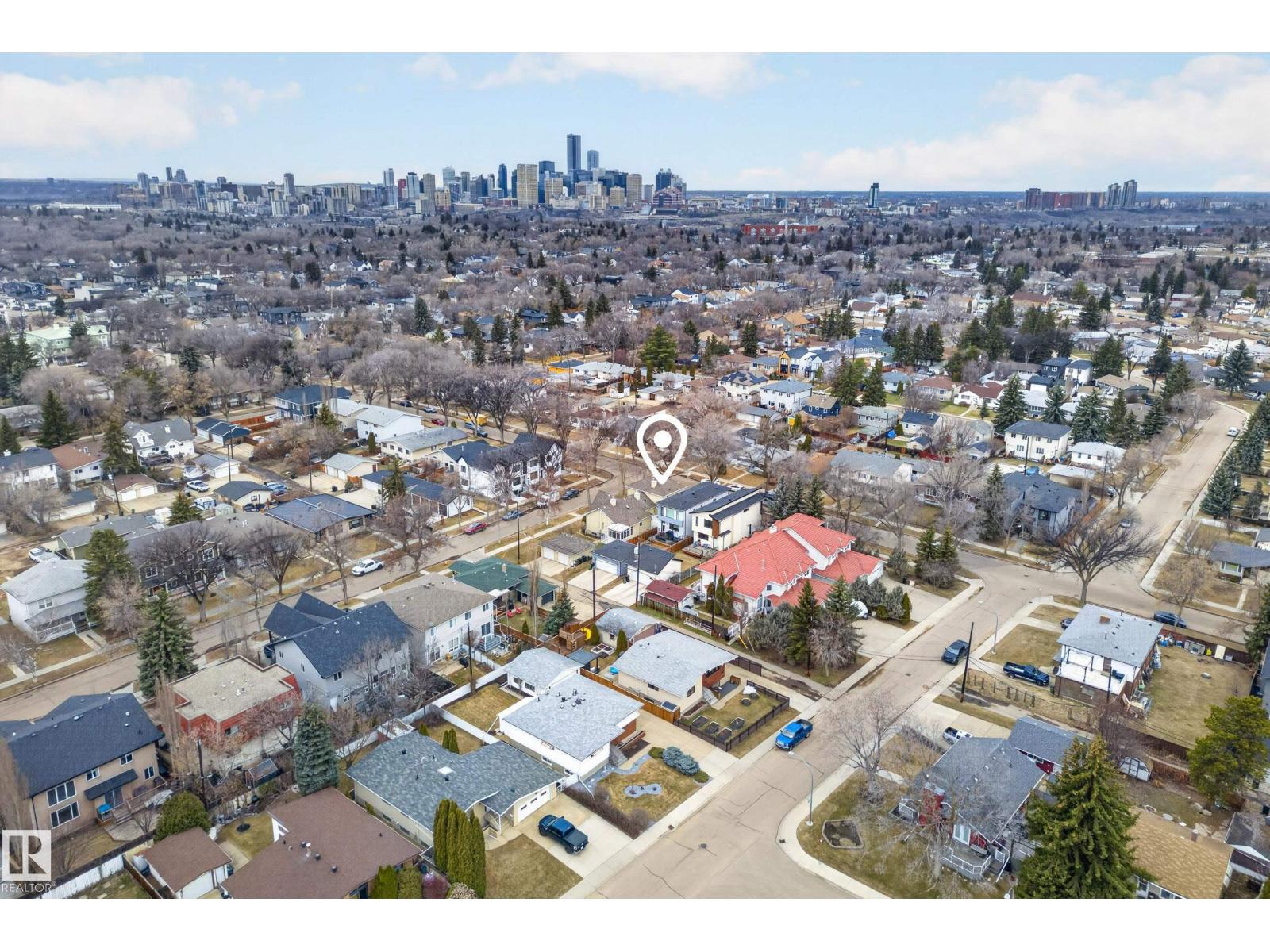 8721 88 Av Nw, Edmonton, Alberta  T6C 1J4 - Photo 51 - E4484132