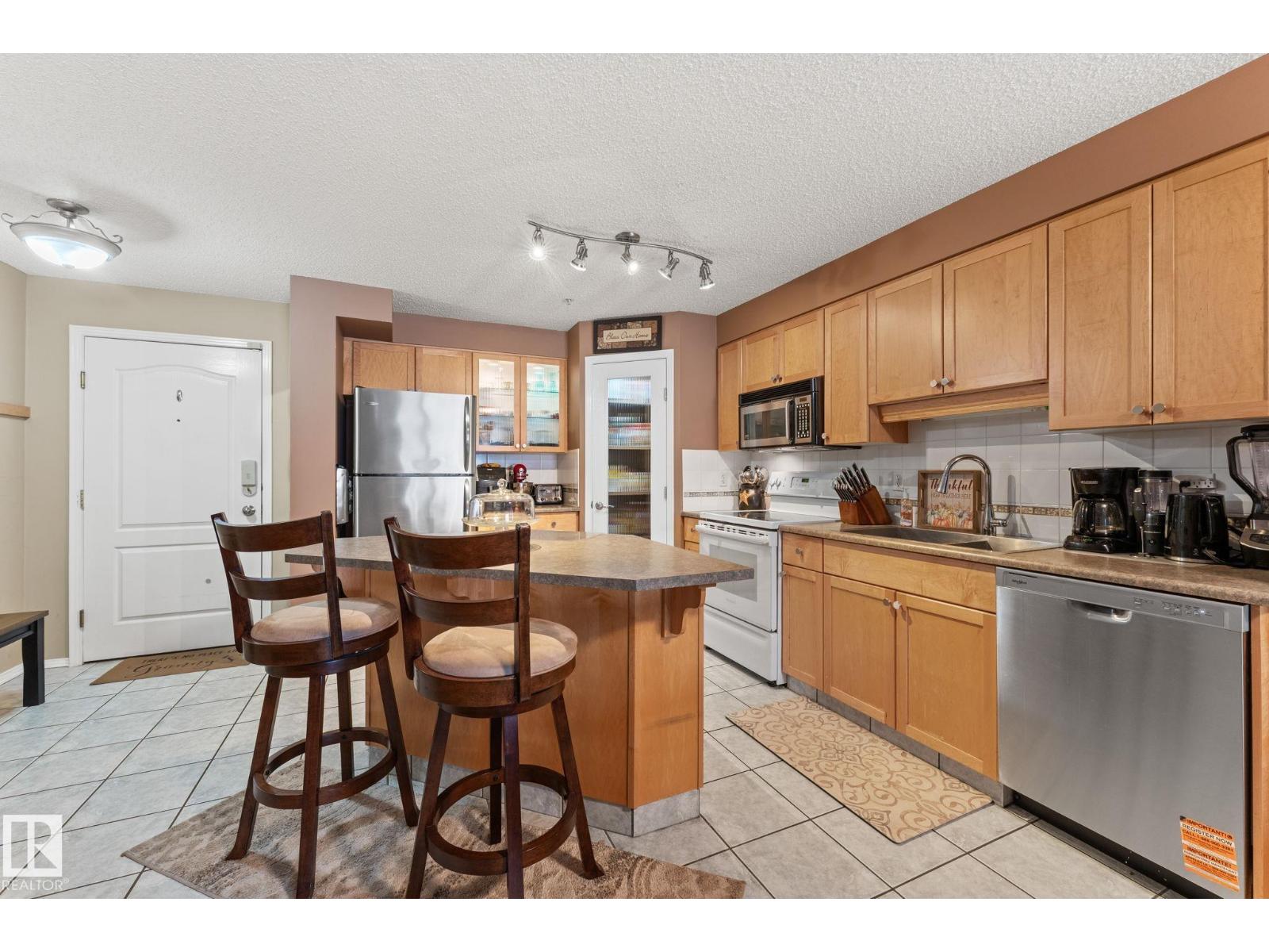 #203 8909 100 St Nw, Edmonton, Alberta  T6E 6T4 - Photo 12 - E4484134