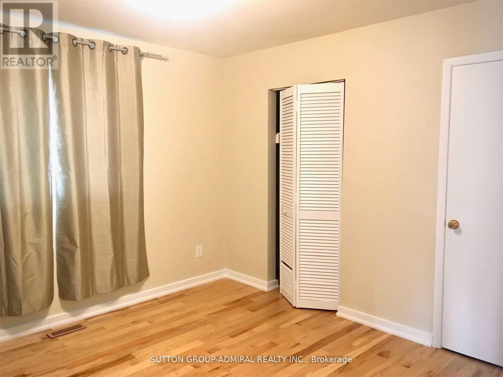 Main Fl - 4 Nootka Crescent, Toronto, Ontario  M2H 2X6 - Photo 13 - C13042838