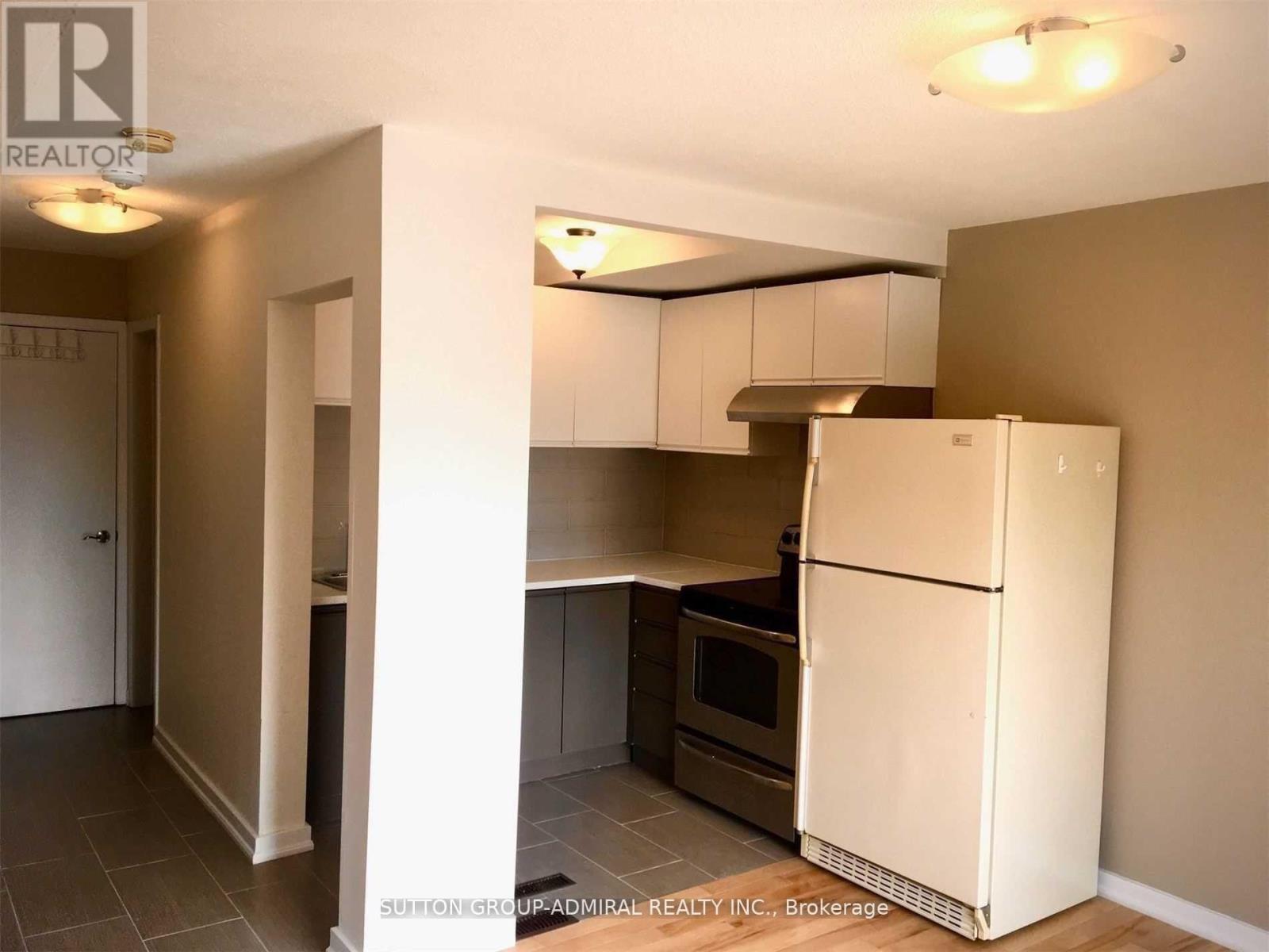 Main Fl - 4 Nootka Crescent, Toronto, Ontario  M2H 2X6 - Photo 16 - C13042838