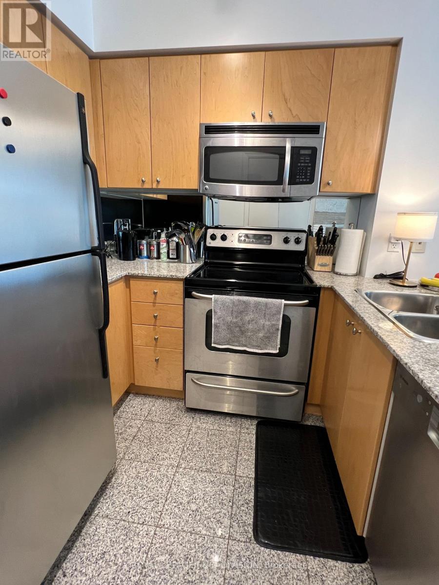 1204 - 8 Scollard Street, Toronto, Ontario  M5R 1M2 - Photo 4 - C13042870