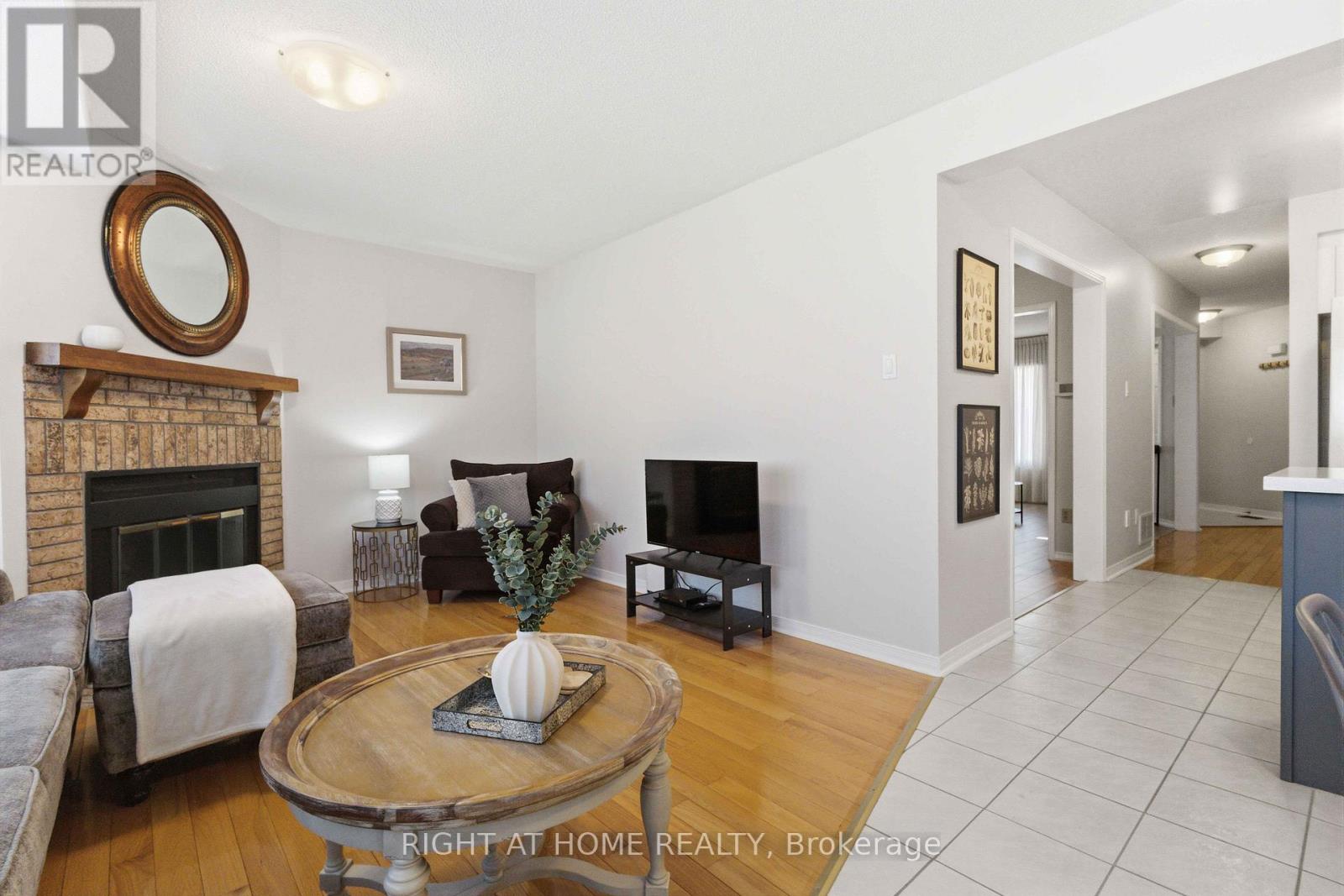 39 Davies Crescent, Whitby, Ontario  L1N 8X4 - Photo 16 - E13042800