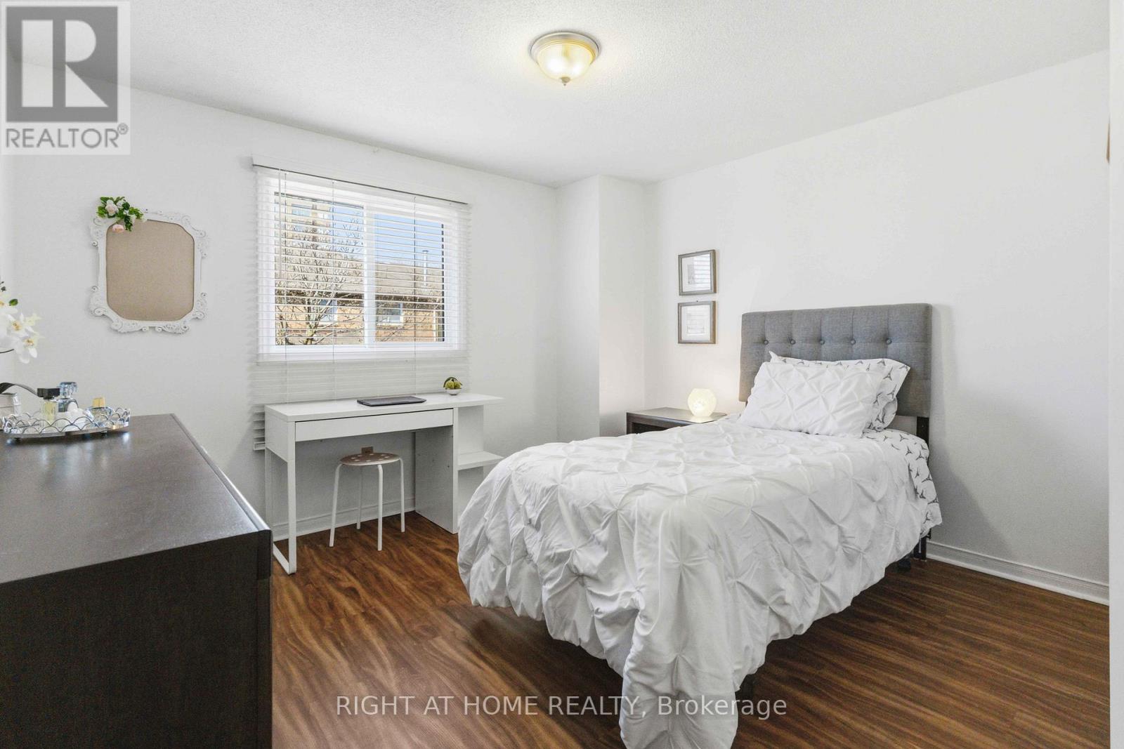 39 Davies Crescent, Whitby, Ontario  L1N 8X4 - Photo 23 - E13042800