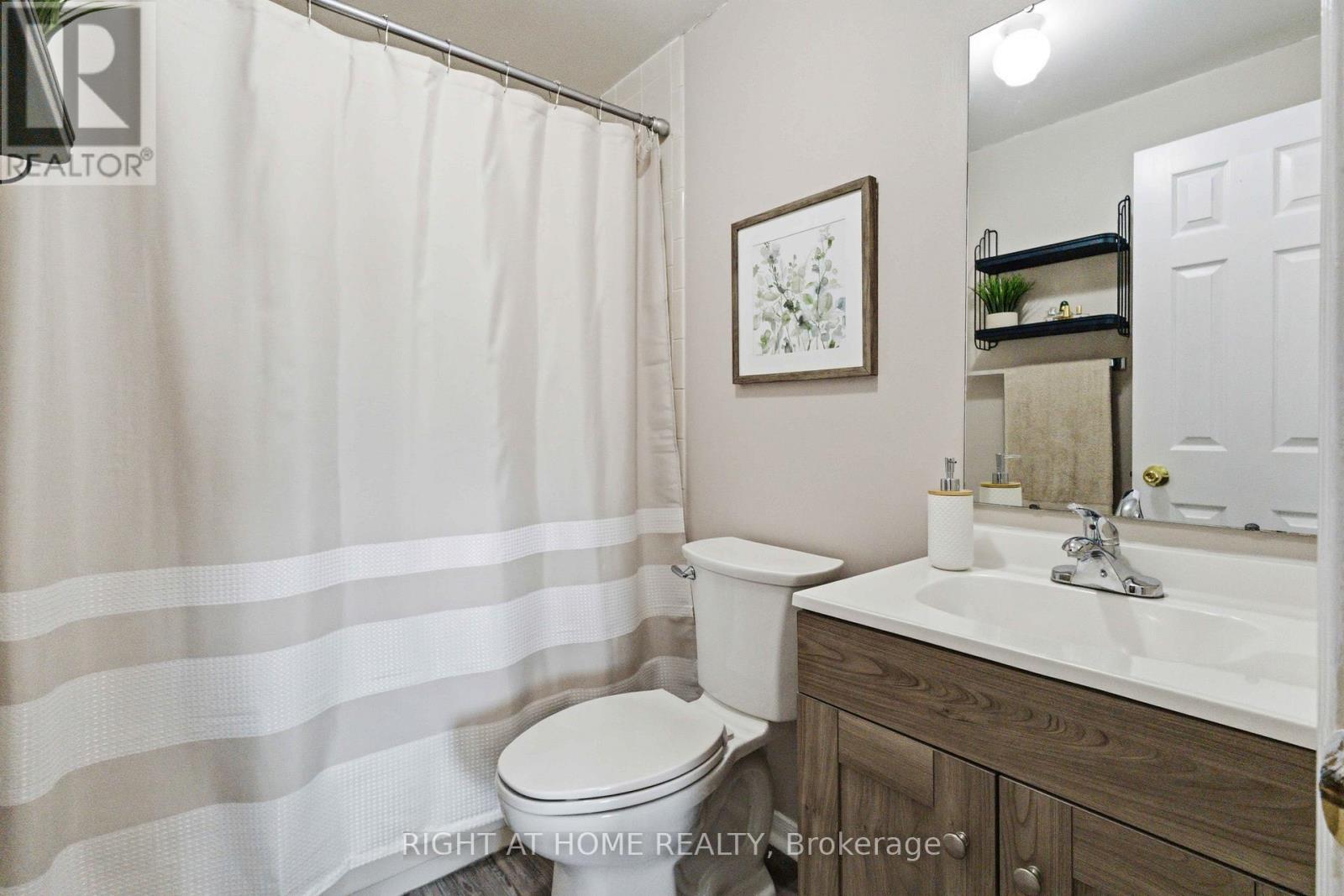 39 Davies Crescent, Whitby, Ontario  L1N 8X4 - Photo 25 - E13042800