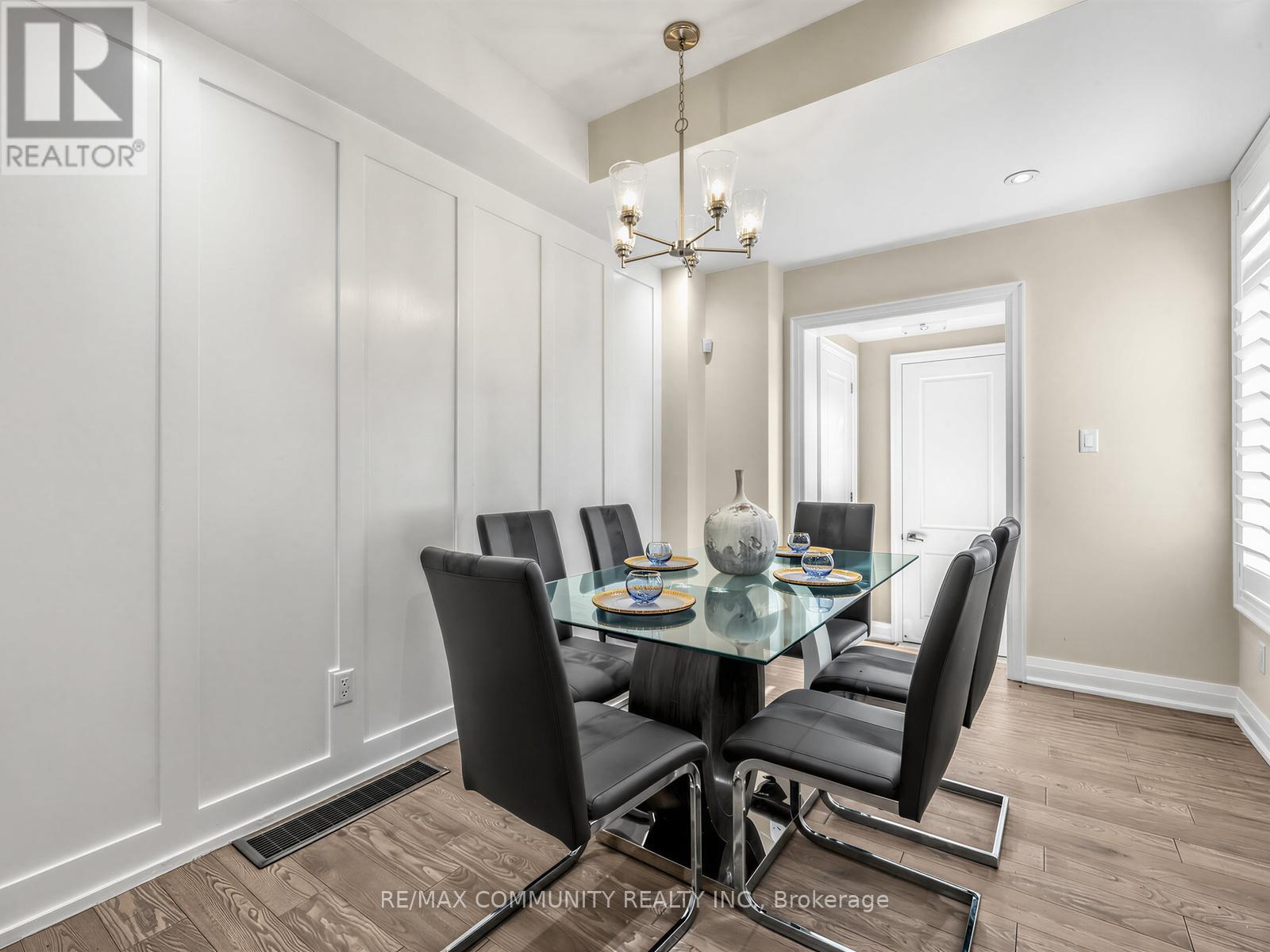 9 Clutterbuck Lane, Ajax, Ontario  L1T 0N6 - Photo 14 - E13042874