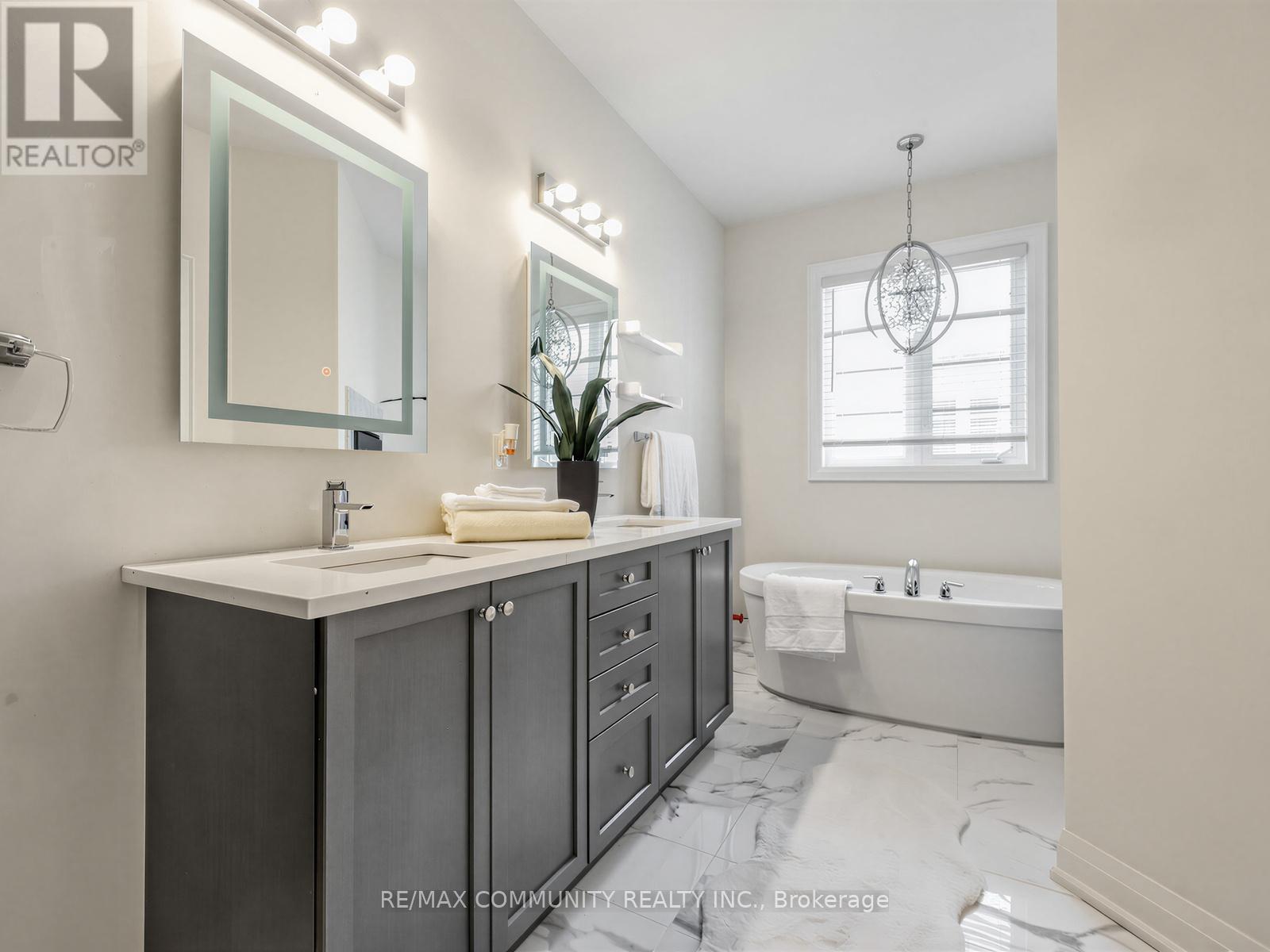 9 Clutterbuck Lane, Ajax, Ontario  L1T 0N6 - Photo 26 - E13042874