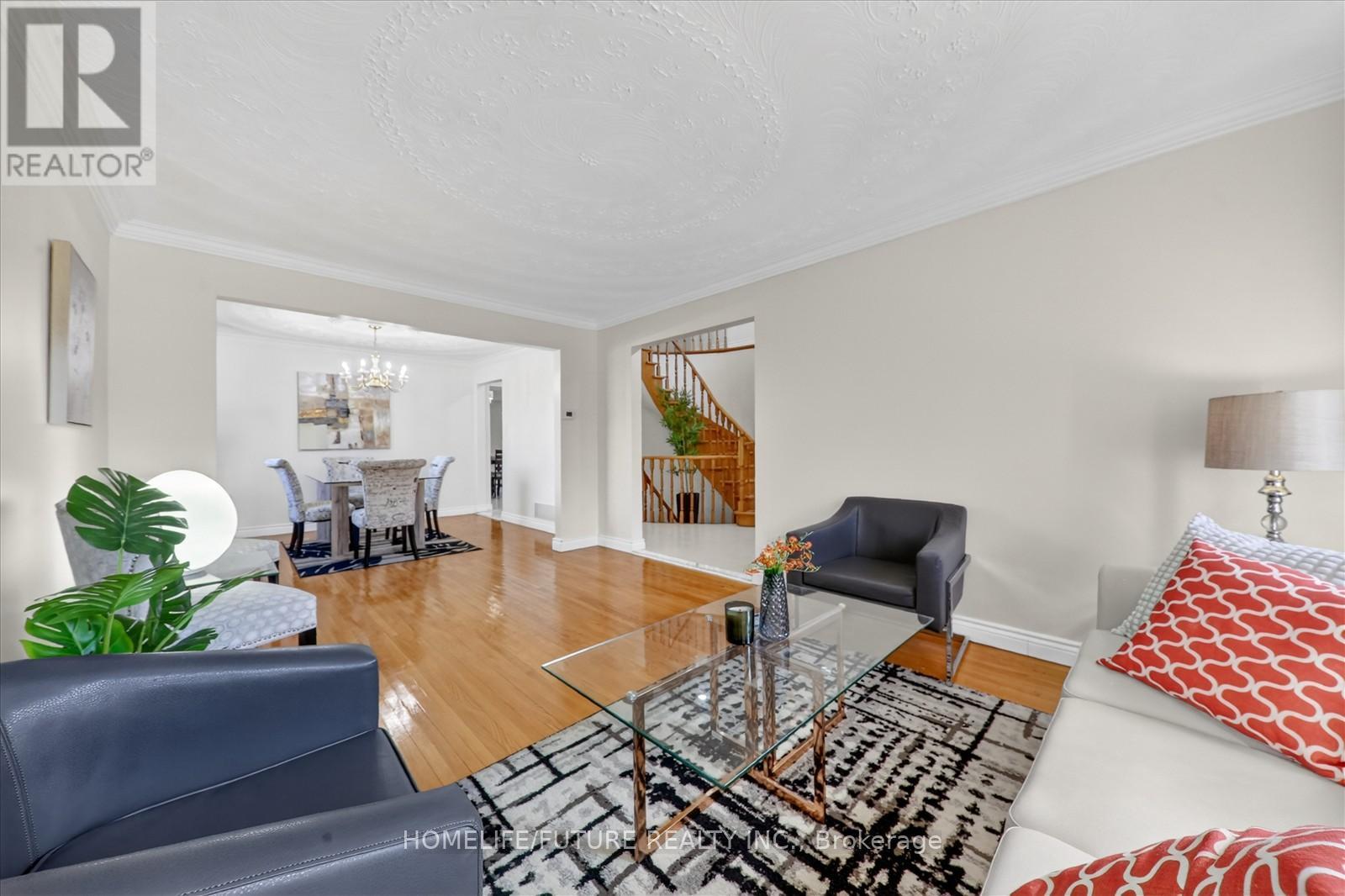 2 Lovel Avenue, Toronto, Ontario  M1B 2M5 - Photo 11 - E13042888