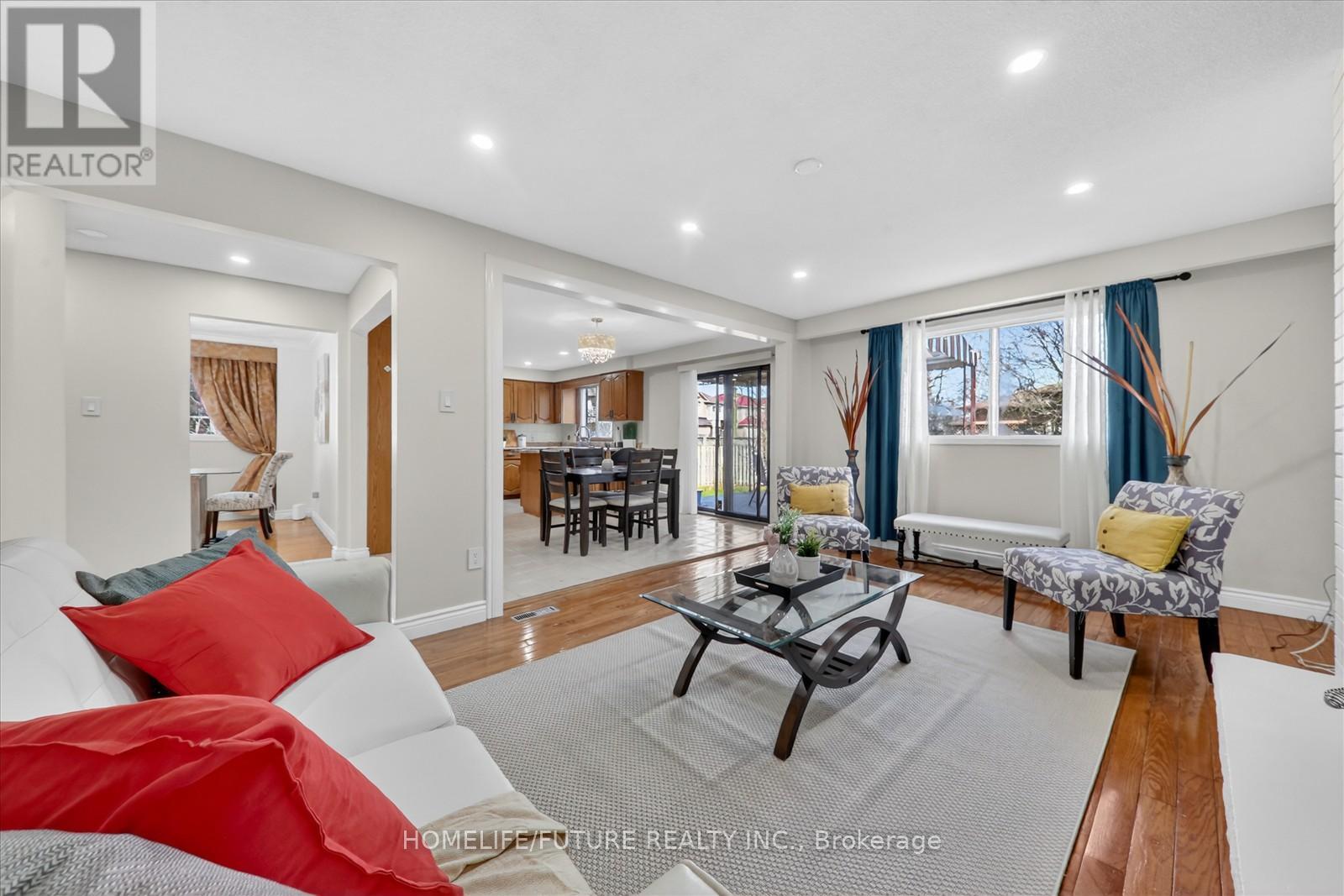 2 Lovel Avenue, Toronto, Ontario  M1B 2M5 - Photo 15 - E13042888