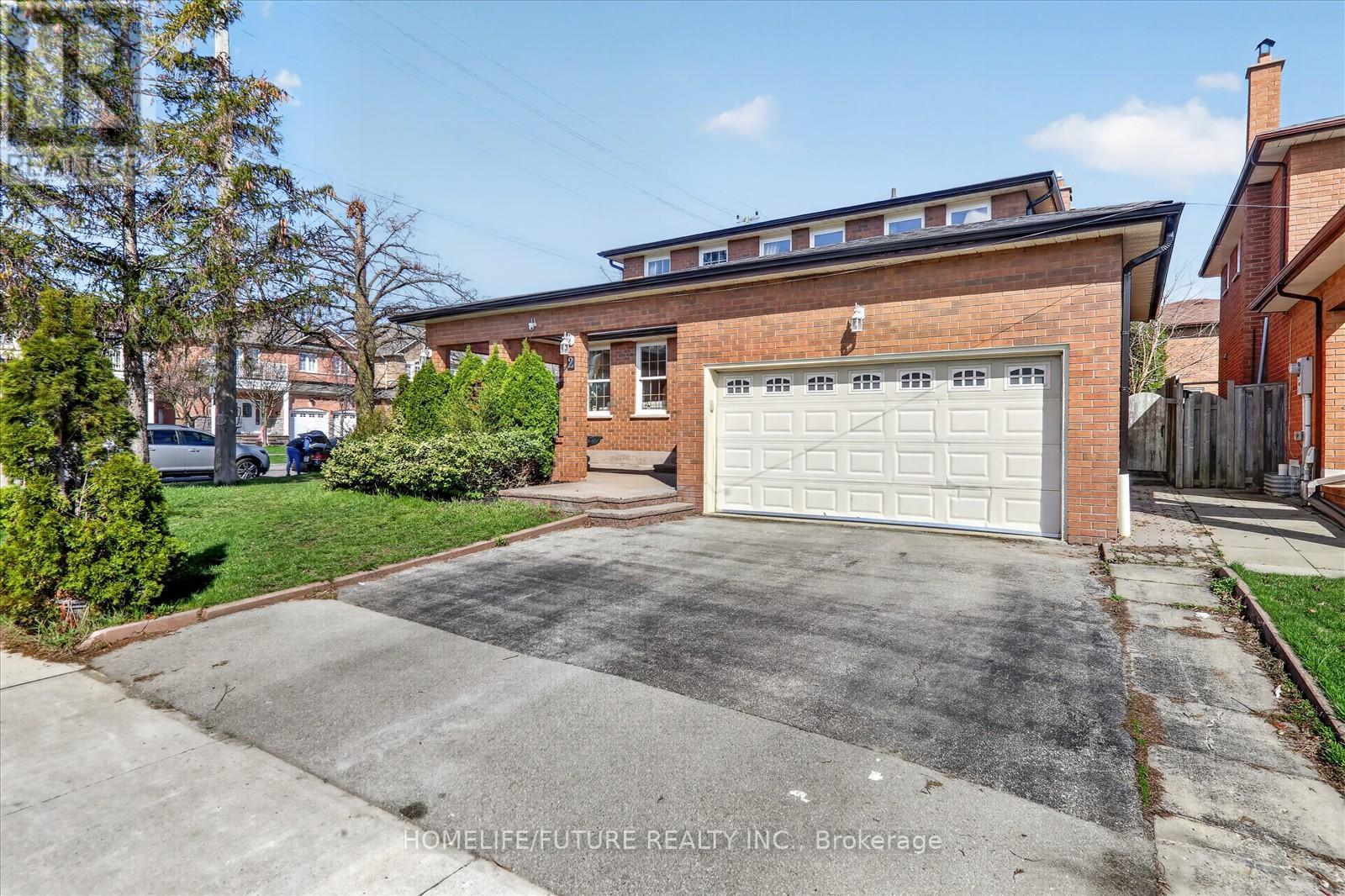 2 Lovel Avenue, Toronto, Ontario  M1B 2M5 - Photo 3 - E13042888