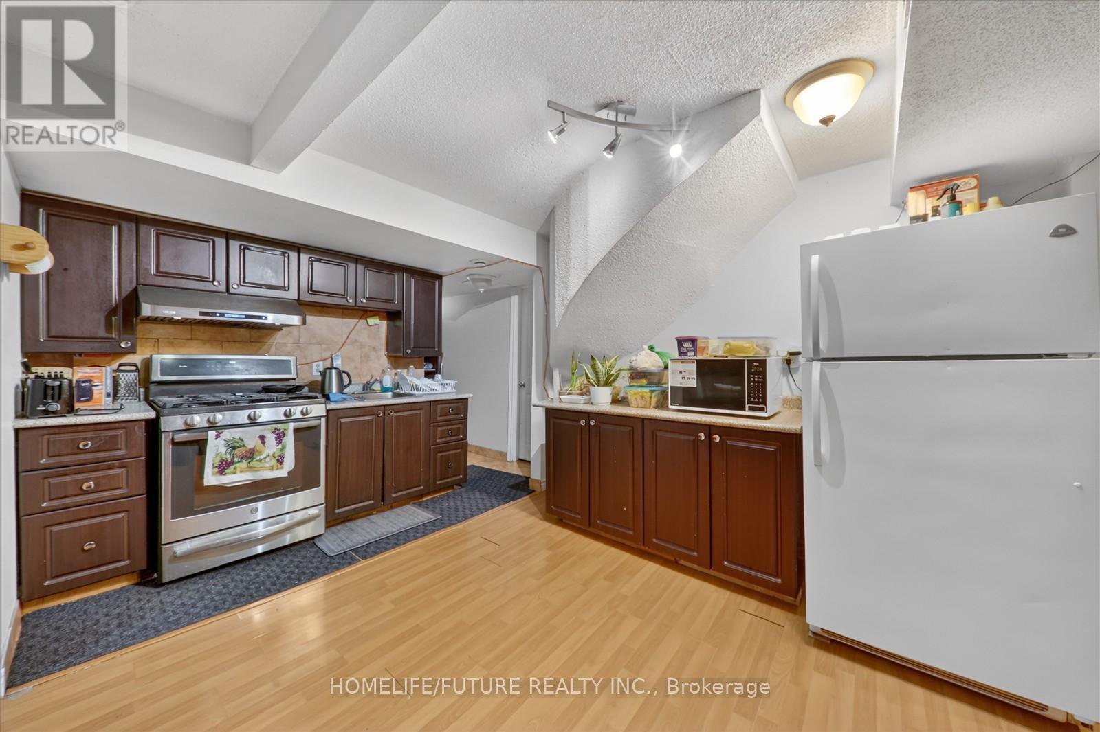 2 Lovel Avenue, Toronto, Ontario  M1B 2M5 - Photo 38 - E13042888