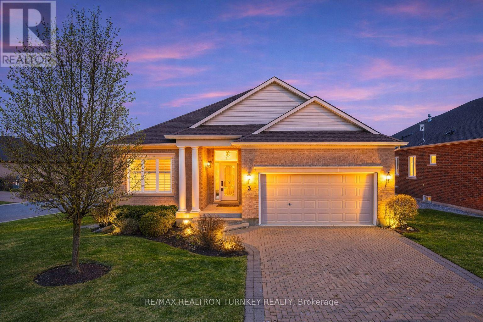 3 Little Ben, Whitchurch-Stouffville, Ontario  L4A 0K5 - Photo 2 - N12977684