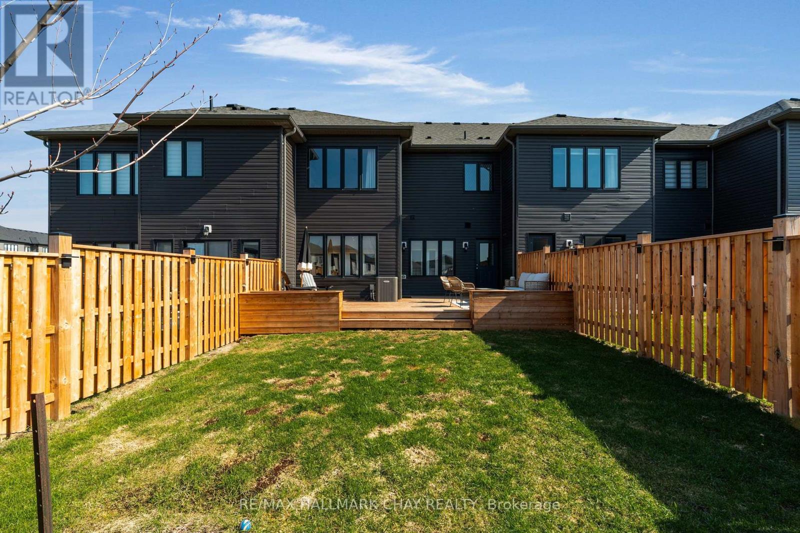 204 Rosanne Circle, Wasaga Beach, Ontario  L9Z 0N3 - Photo 33 - S13037386