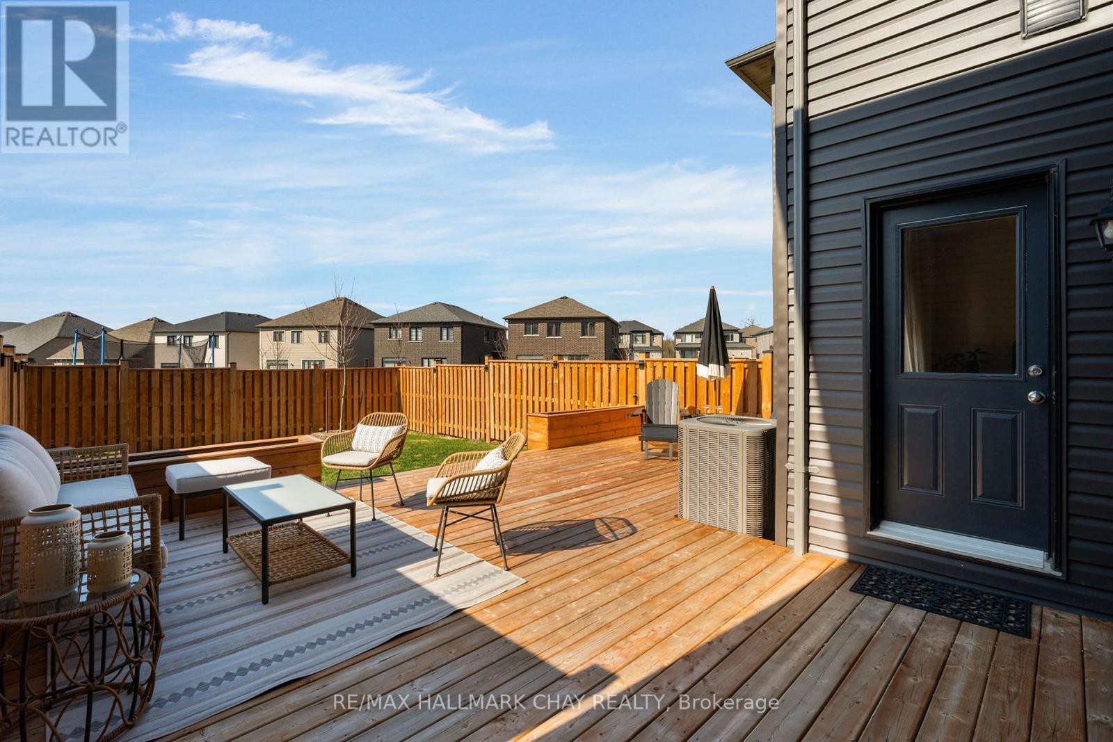 204 Rosanne Circle, Wasaga Beach, Ontario  L9Z 0N3 - Photo 32 - S13037386