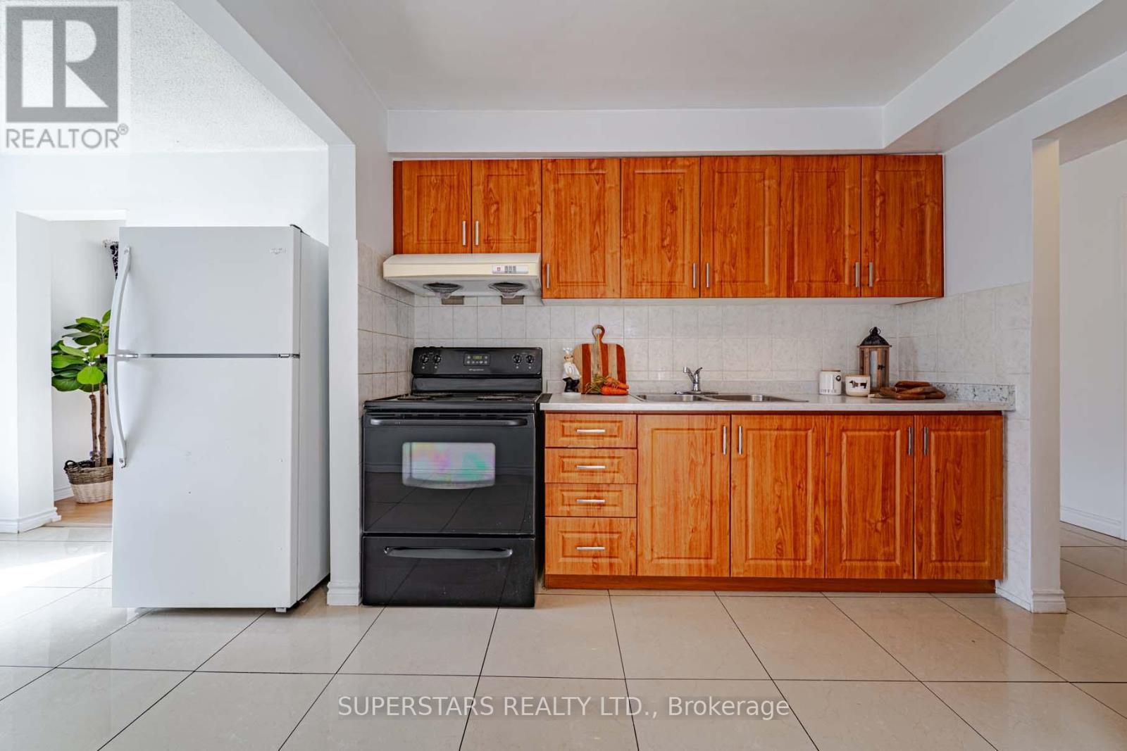 135 Appleby Crescent, Markham, Ontario  L3R 4L1 - Photo 7 - N13042886