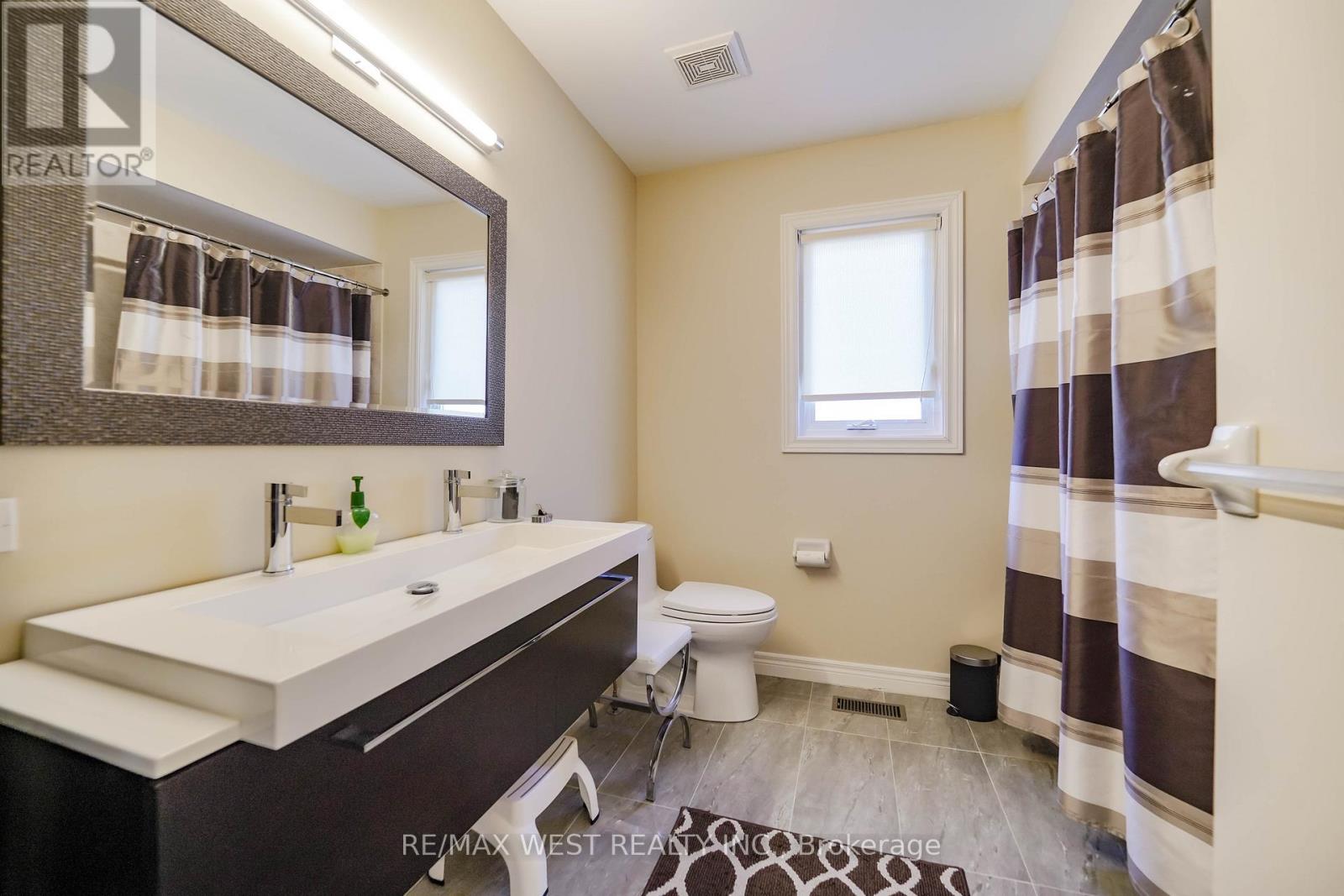 61 Shawbridge Boulevard, Vaughan, Ontario  L4H 1J2 - Photo 12 - N13042906