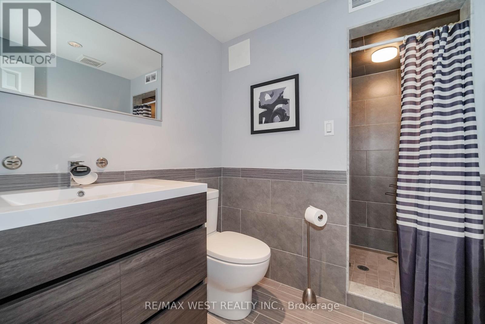 61 Shawbridge Boulevard, Vaughan, Ontario  L4H 1J2 - Photo 16 - N13042906