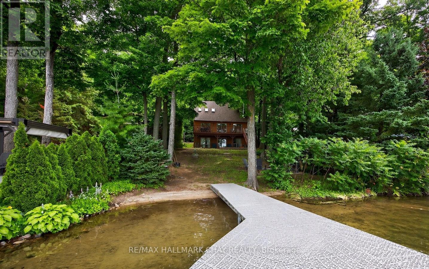 176 FARLAIN LAKE ROAD E, Tiny, Ontario