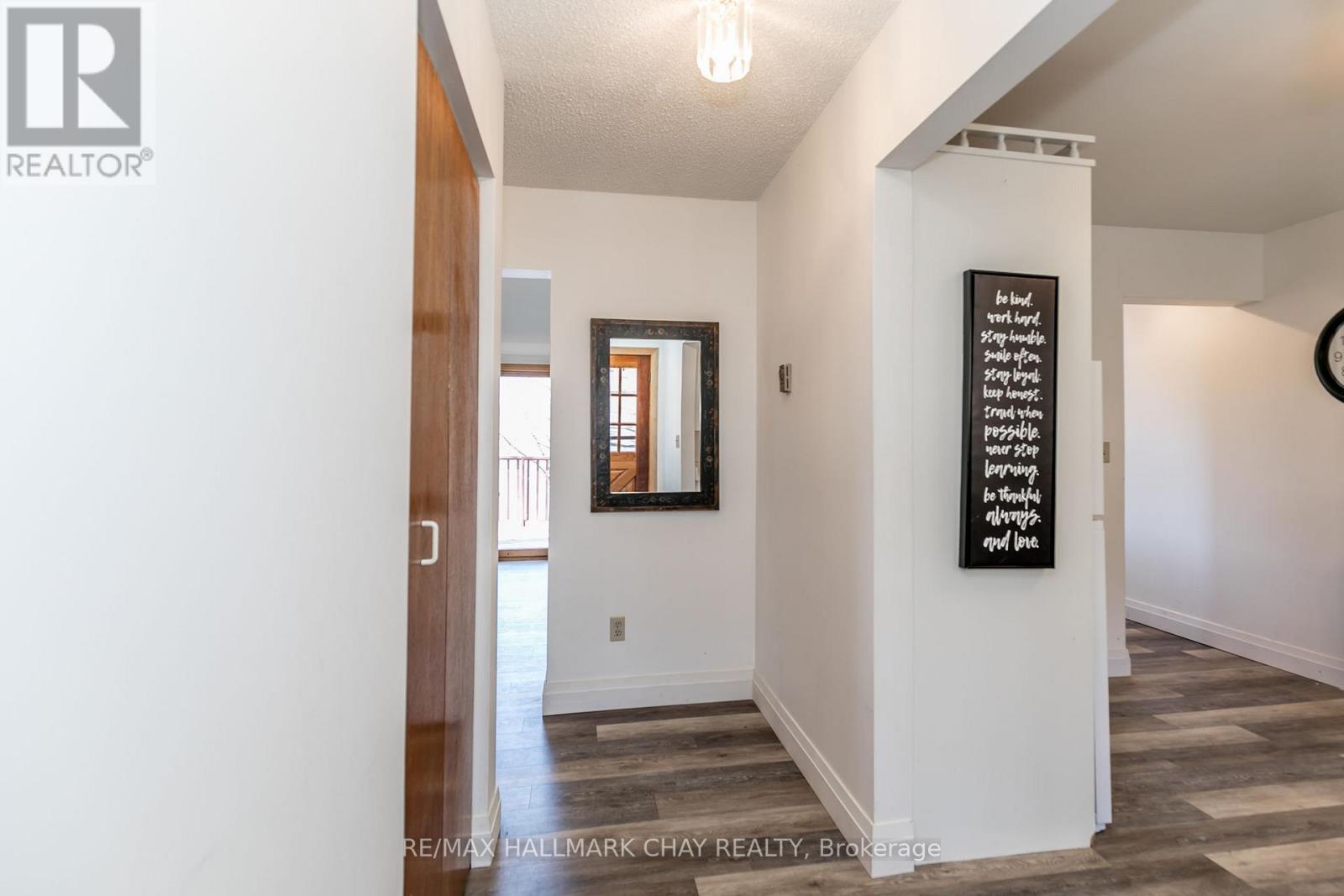 176 Farlain Lake Road E, Tiny, Ontario  L9M 0B5 - Photo 14 - S13042864