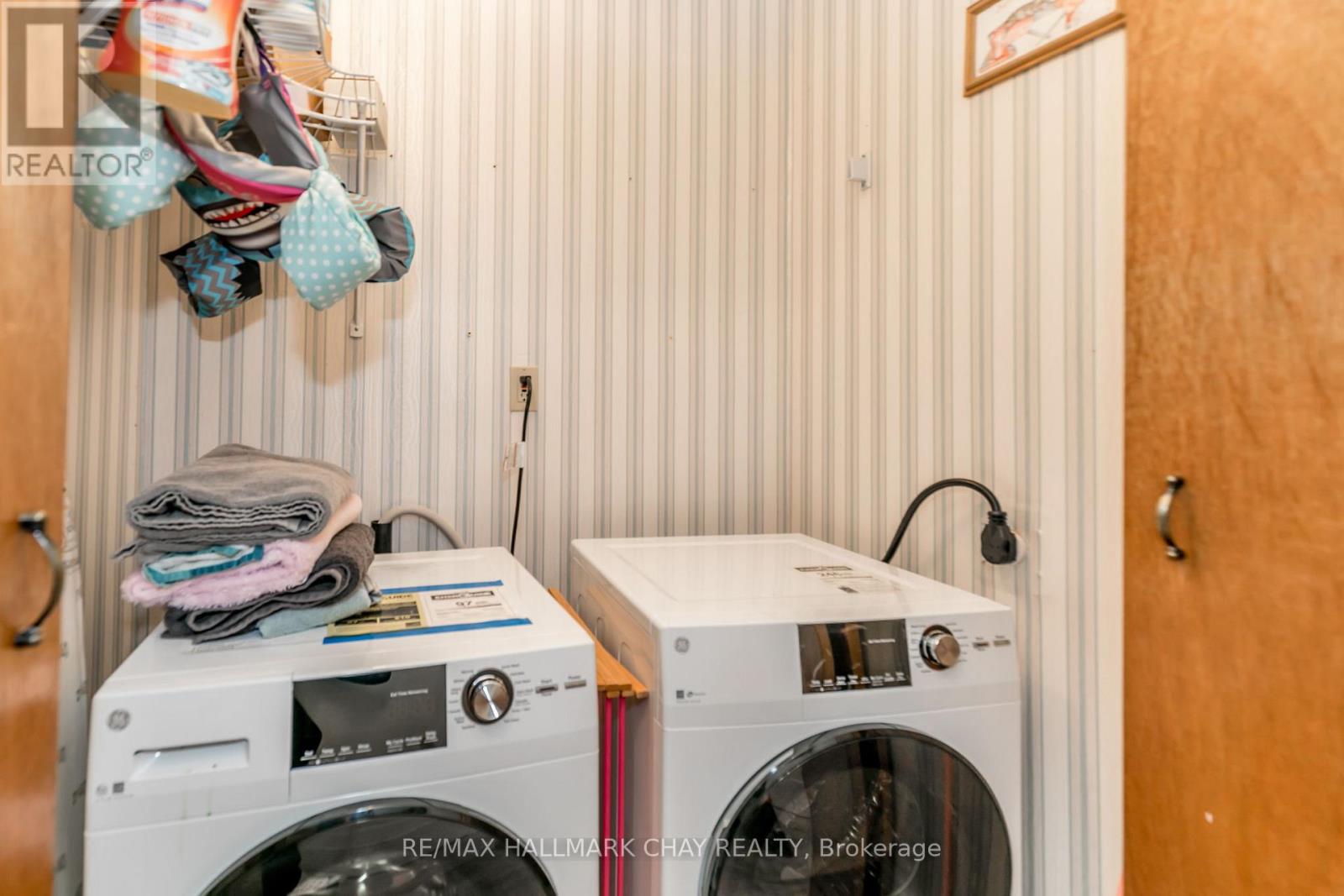 176 Farlain Lake Road E, Tiny, Ontario  L9M 0B5 - Photo 24 - S13042864