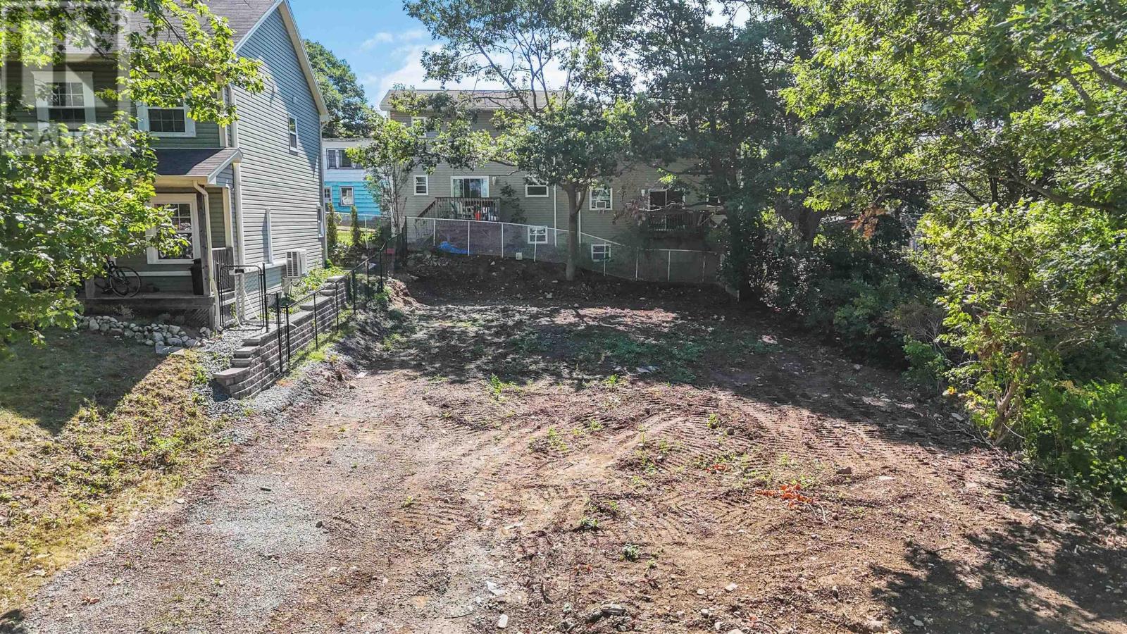 6 Springhill Road, Dartmouth, Nova Scotia  B3A 4H5 - Photo 2 - 202606965