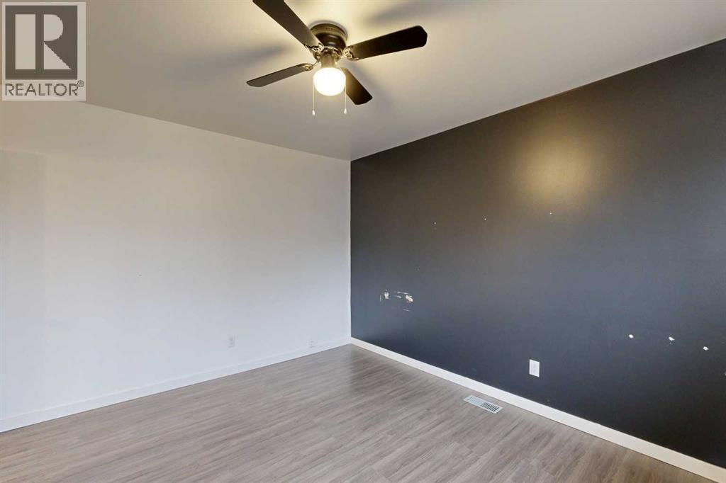 4019 57 Street, Stettler, Alberta  T4K 1H9 - Photo 15 - A2302877