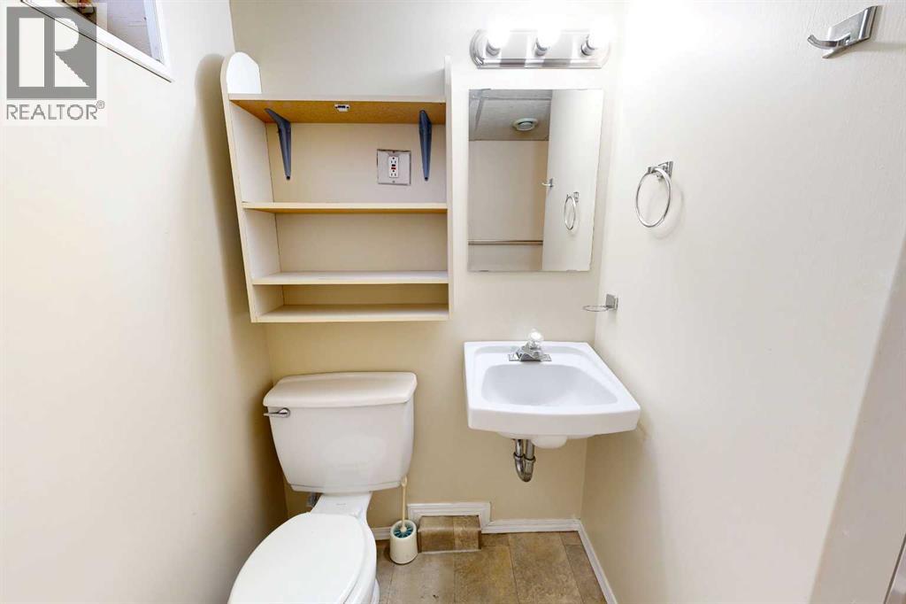 4019 57 Street, Stettler, Alberta  T4K 1H9 - Photo 31 - A2302877