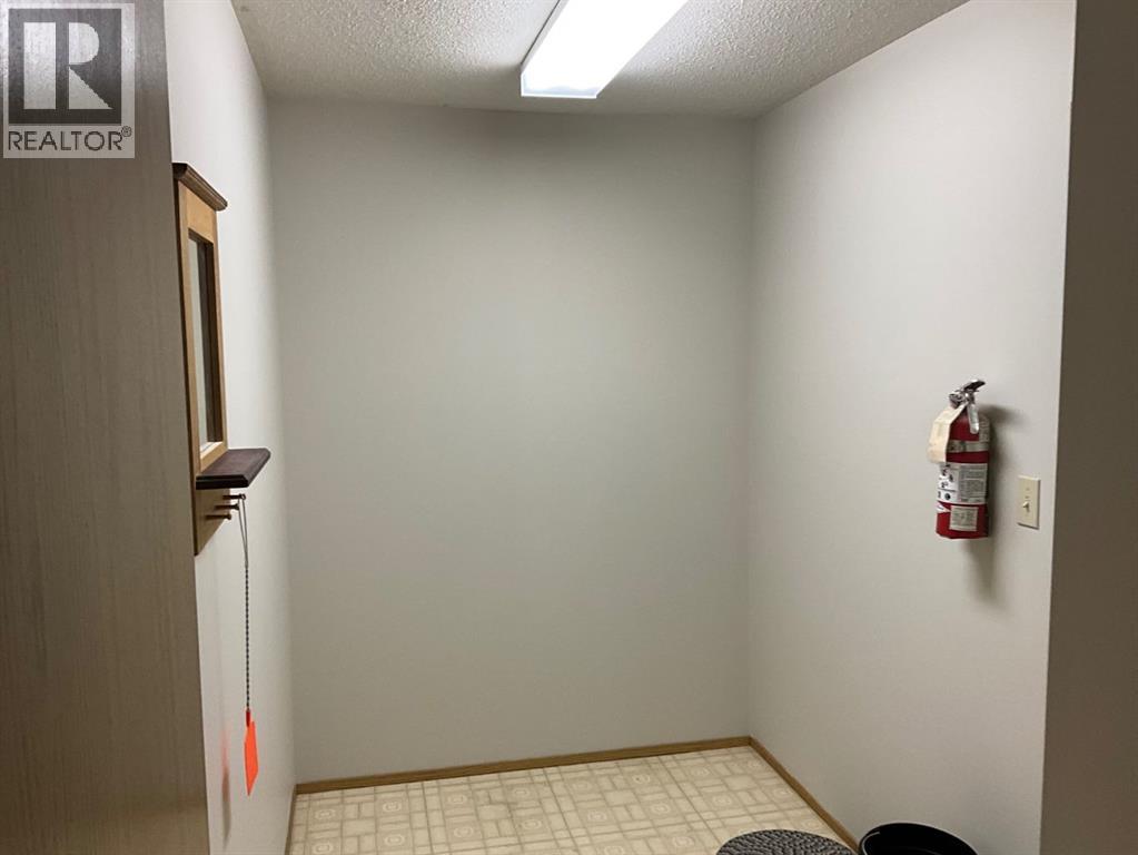 35 Ellis Street, Red Deer, Alberta  T4R 2C8 - Photo 19 - A2303899